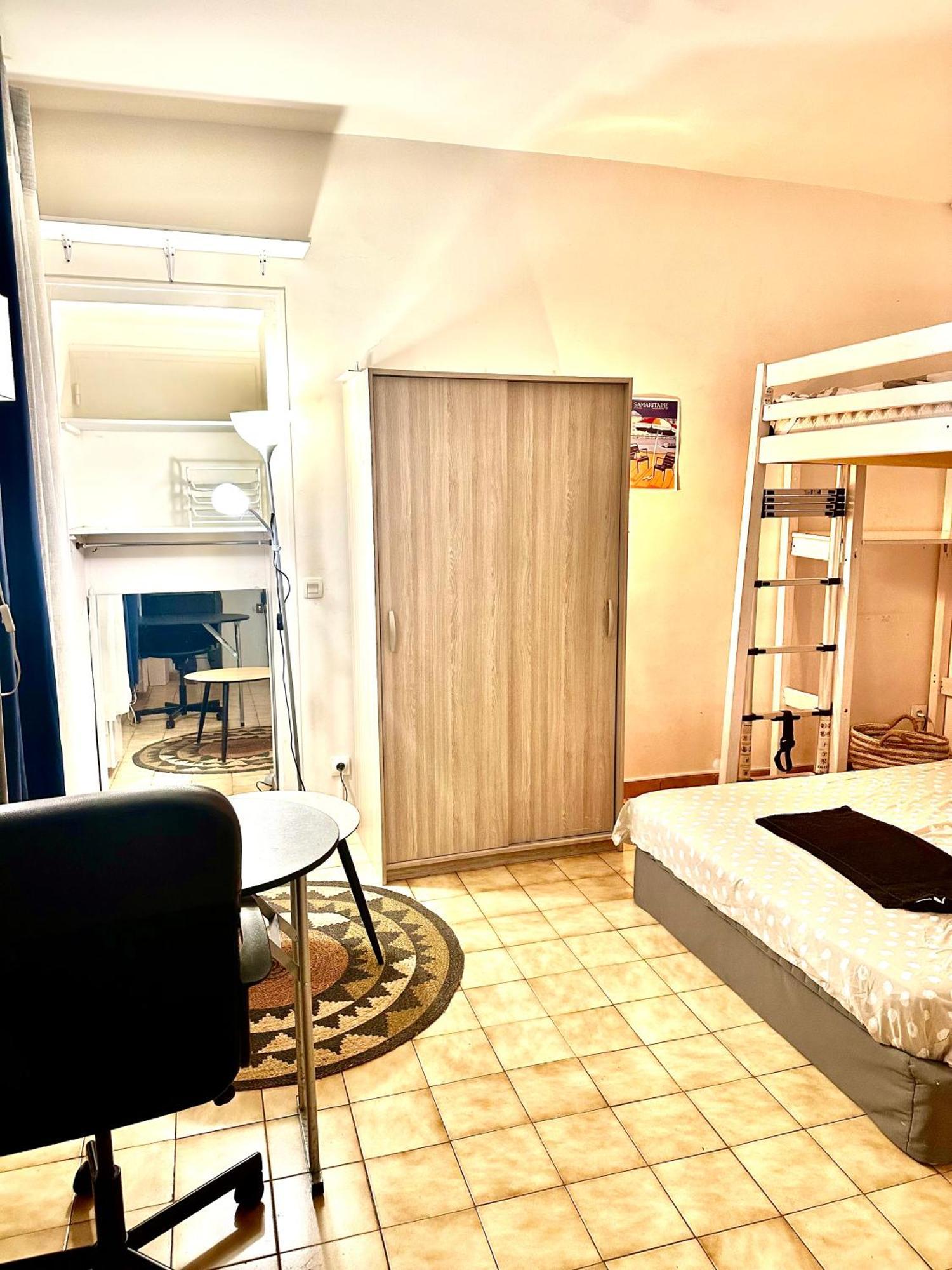 Apartamento Confort 75009 *