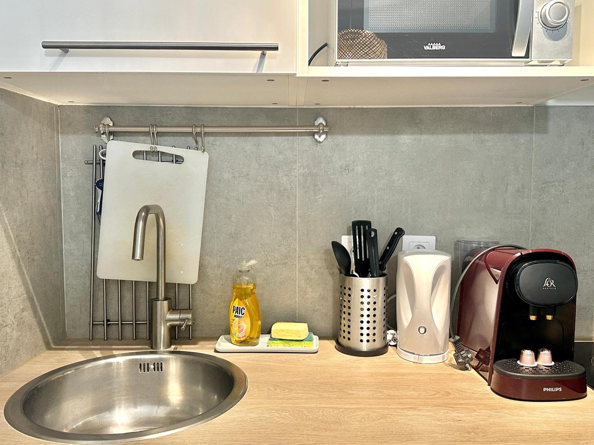 Chic & Modern In Centre Rambuteau Apartment Paris