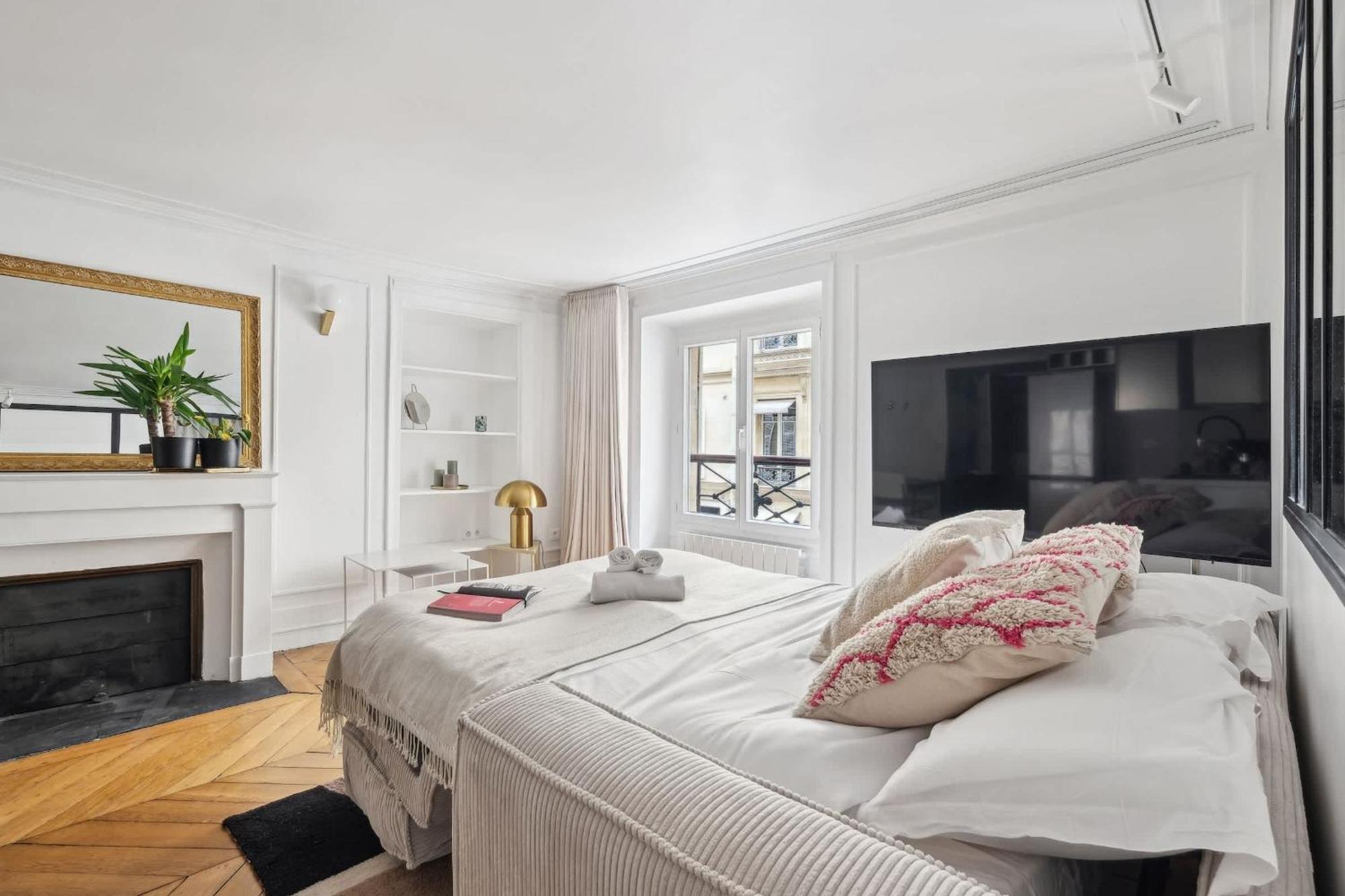 Jardin Des Tuileries & Louvre - Cityapartmentstay Apartamento *