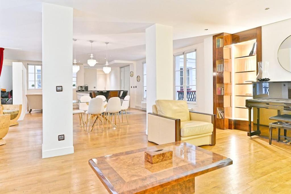 Prestigieux Et Lumineux De 150m2 - Ii Apartment *