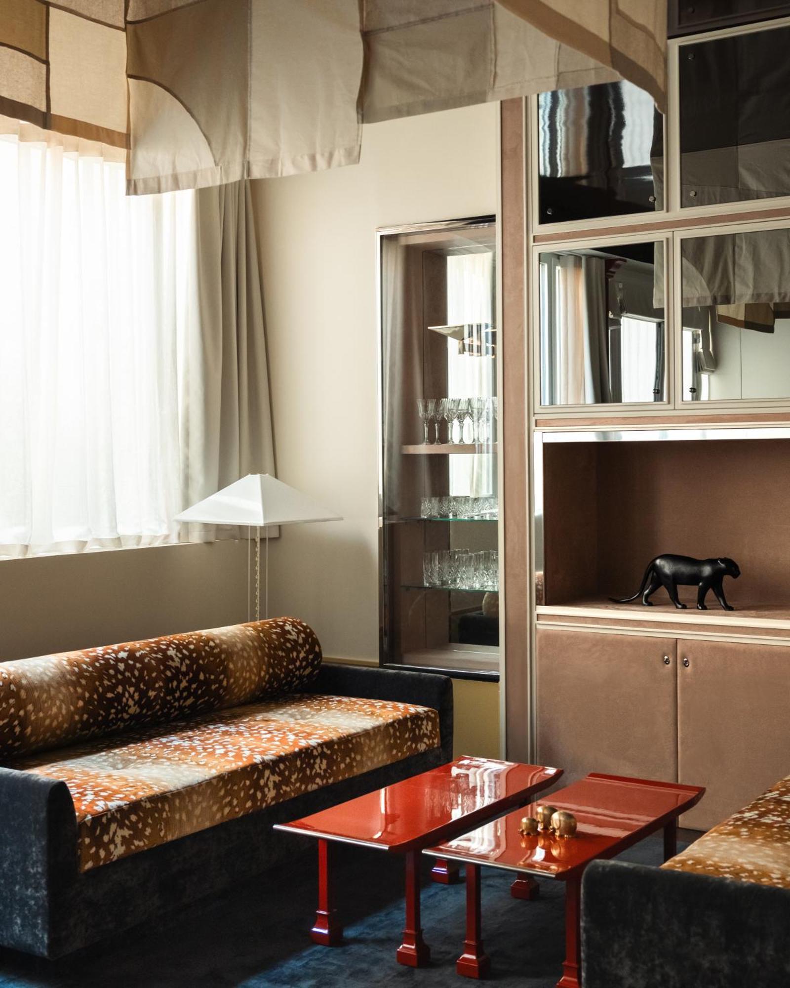 Pied A Terre Oberkampf * Paris