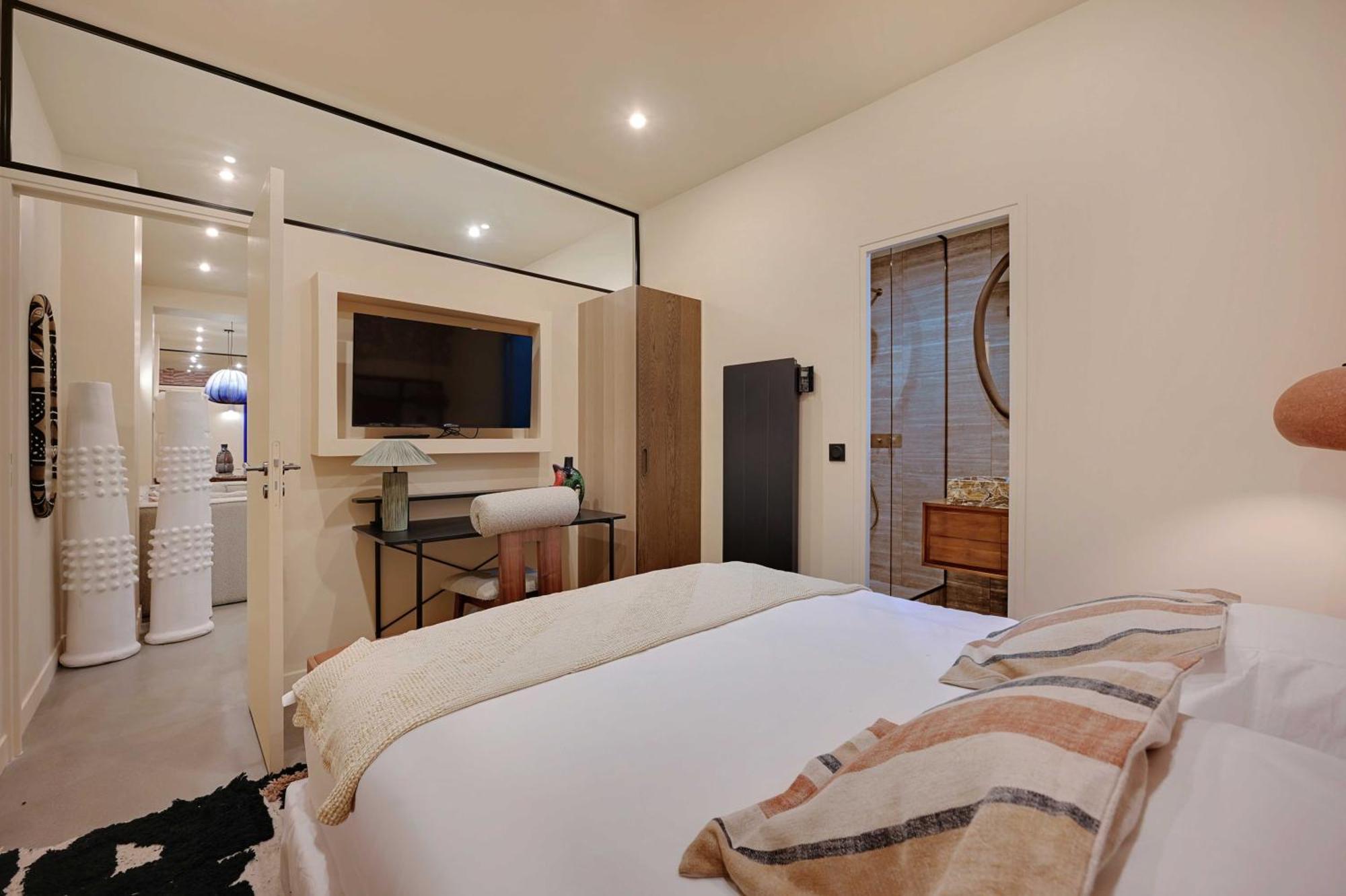 Exceptional - 4br-8p- Le Marais Apartment *