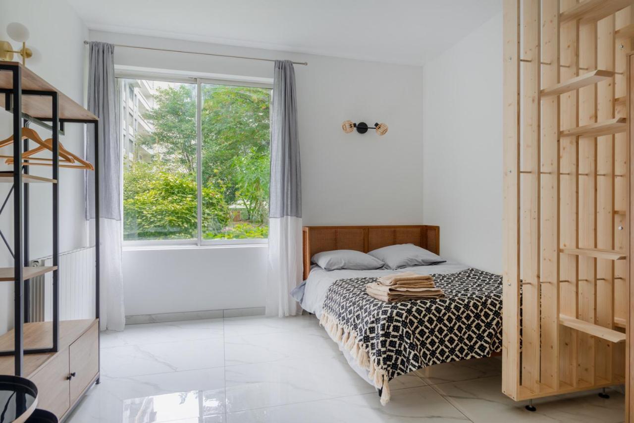 Modern Next Arc De Triomphe Apartment Paris