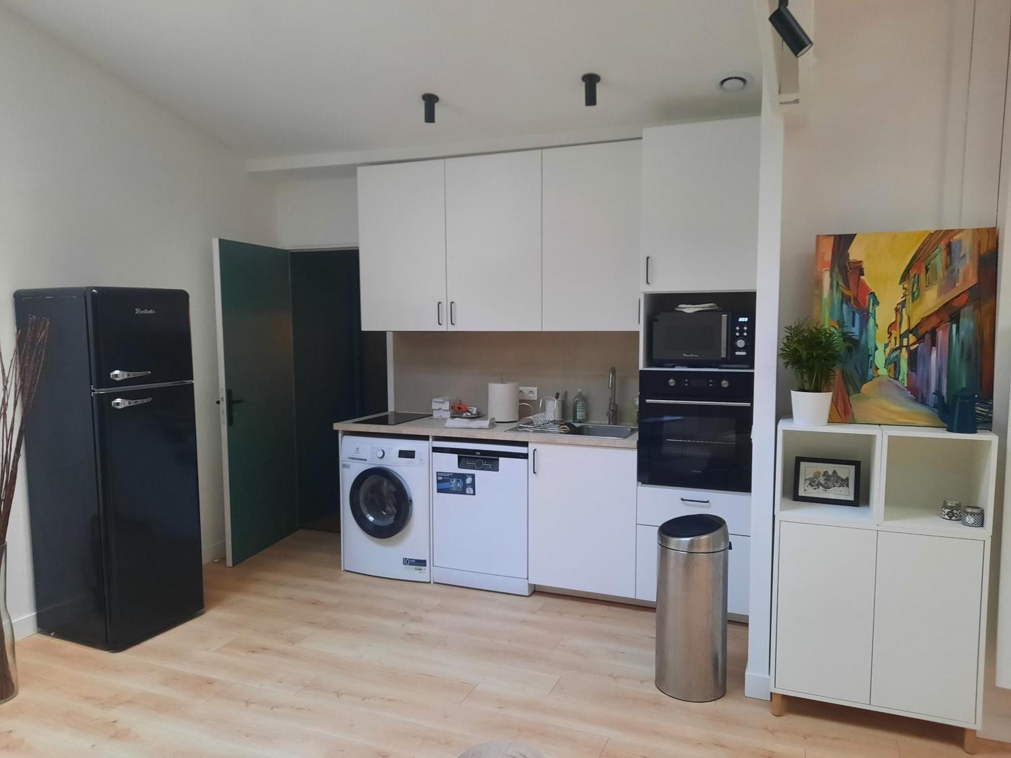 Homestay Loft 4-6 Personnes A Montmartre *