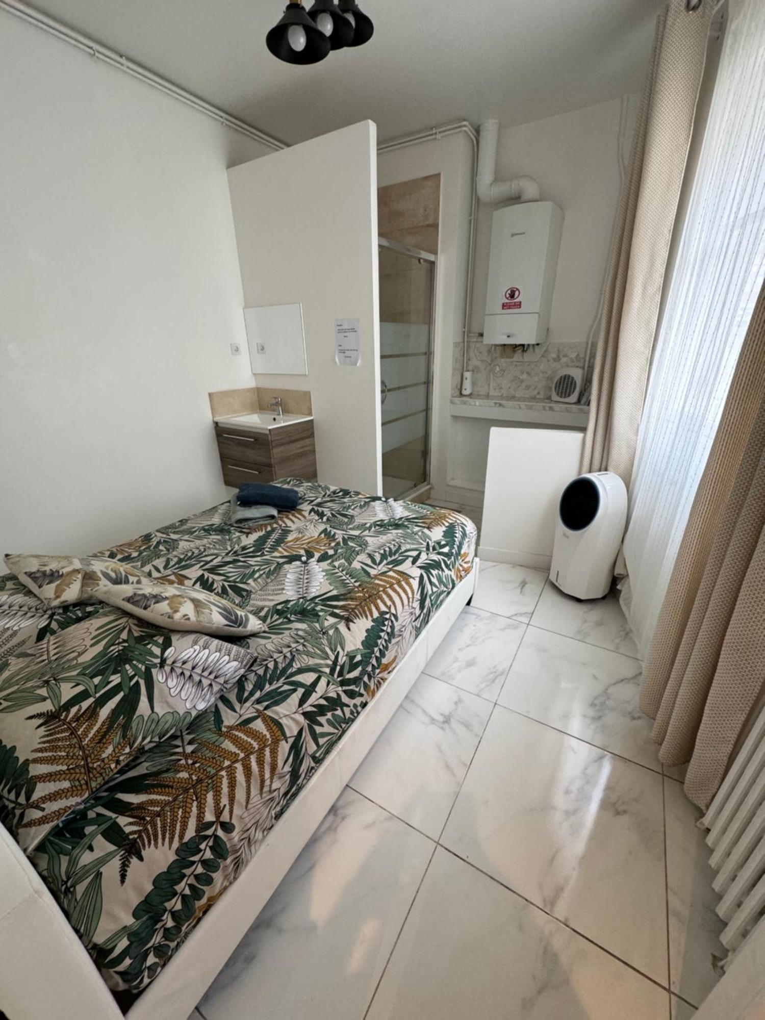 Beautiful Nearby Champs Elysees Apartamento Paris