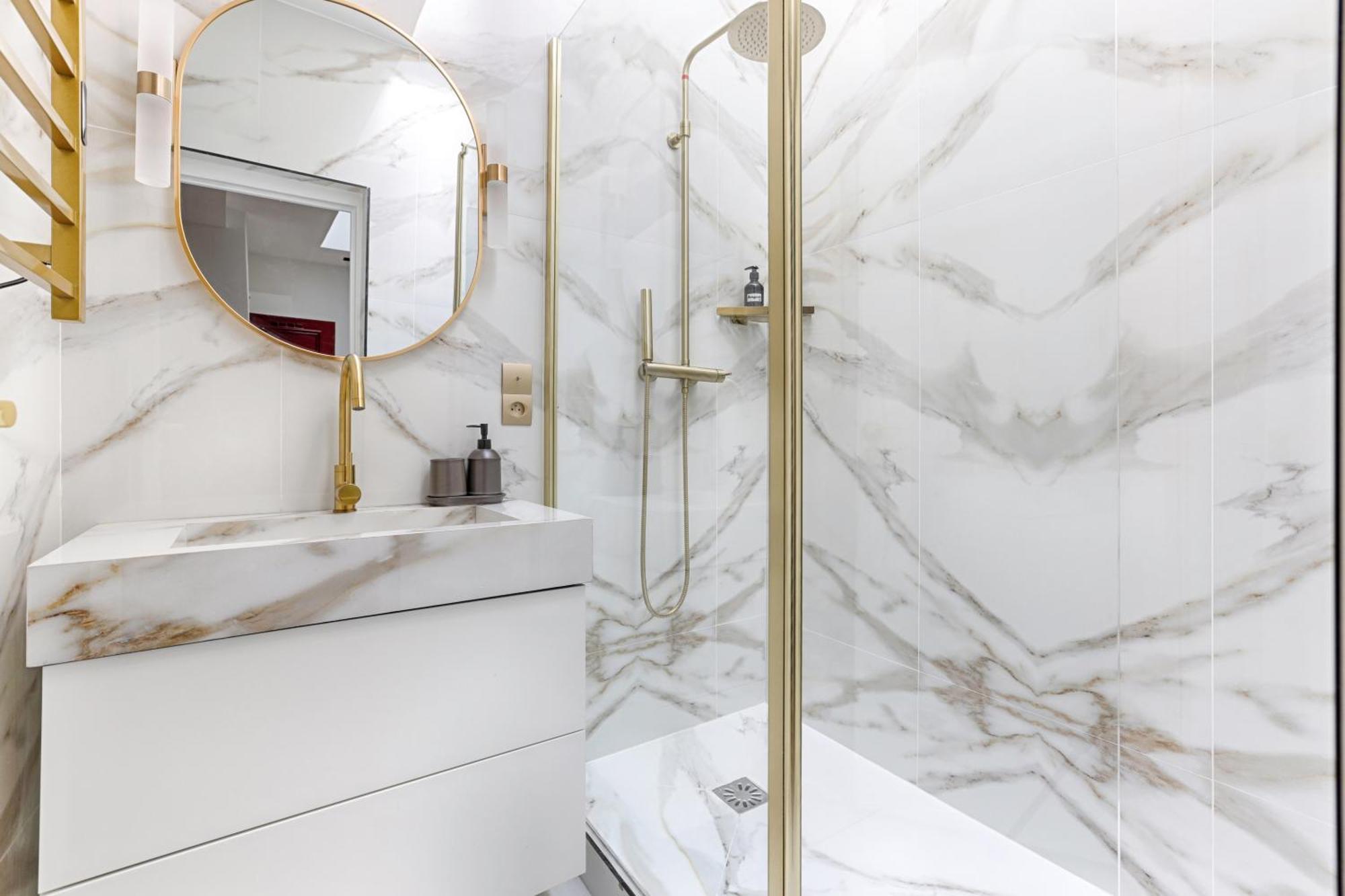 Apartment Charming Pied A Terre Near Montmartre