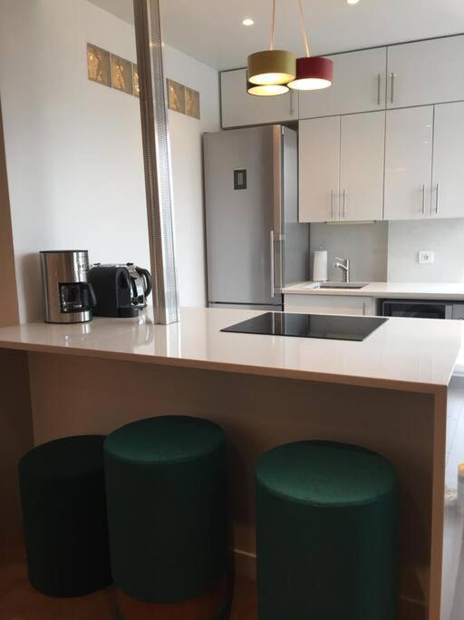 Apartment Luxury Flat With Eiffel Tower View - Ask Me France *
