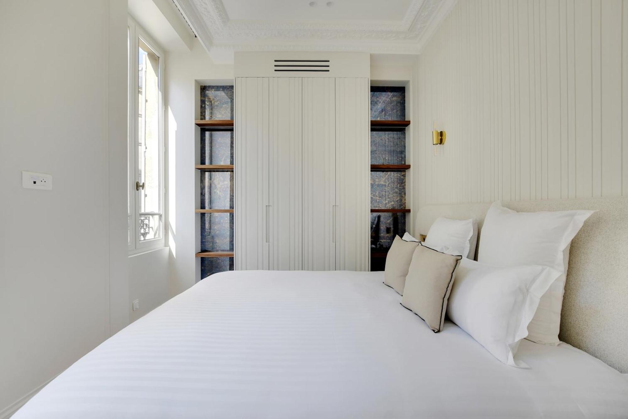 Maison Galante's With Services In La Madeleine - Opera Apartment *