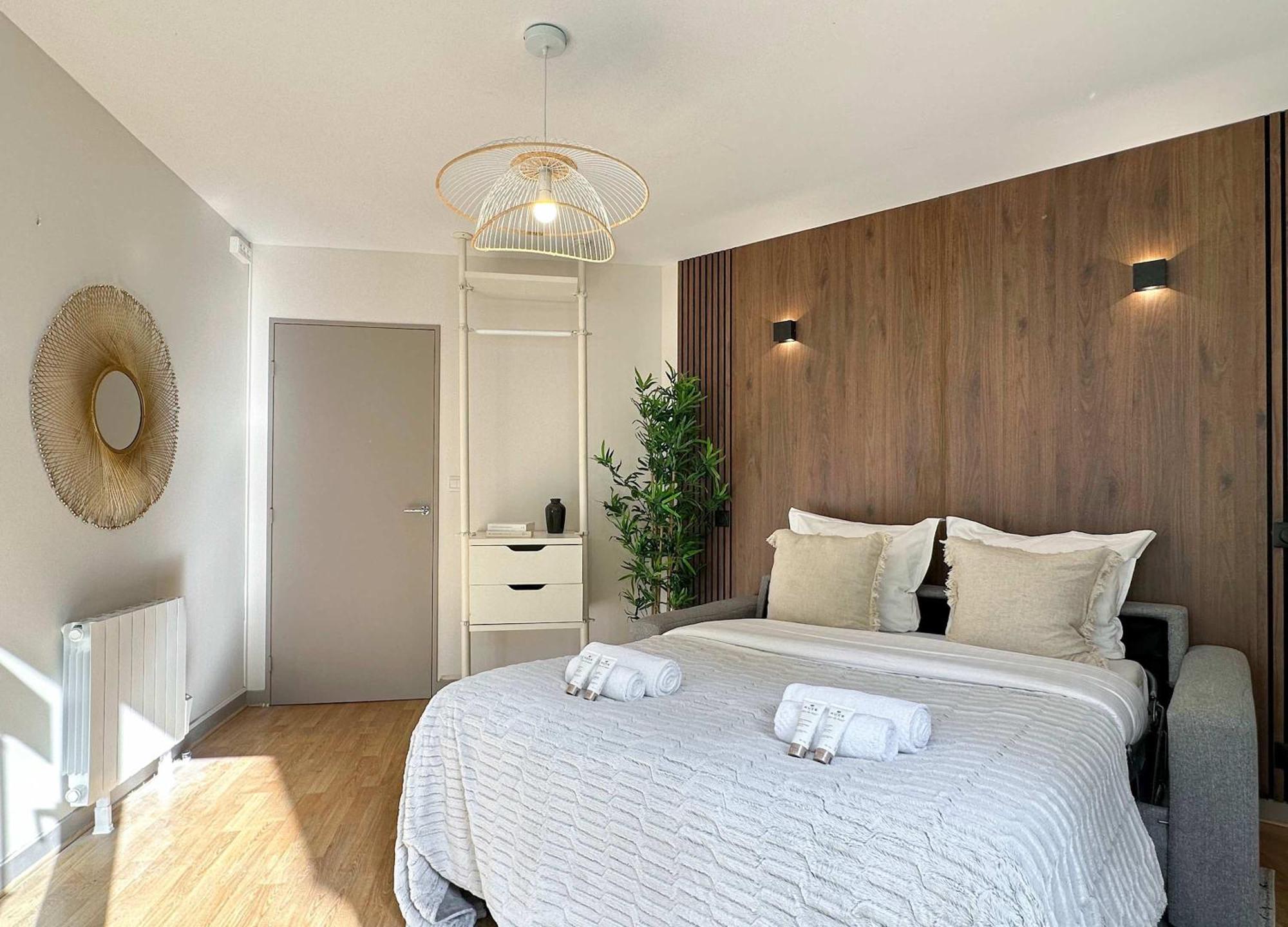 With Terrace In Porte De Versailles Apartment Paris
