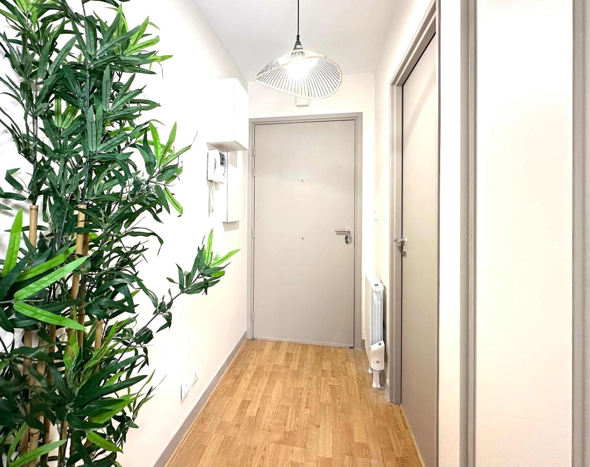 Apartment With Terrace In Porte De Versailles Paris