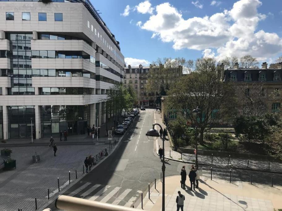 Cosy A Balcon Tour Eiffel Et Parking