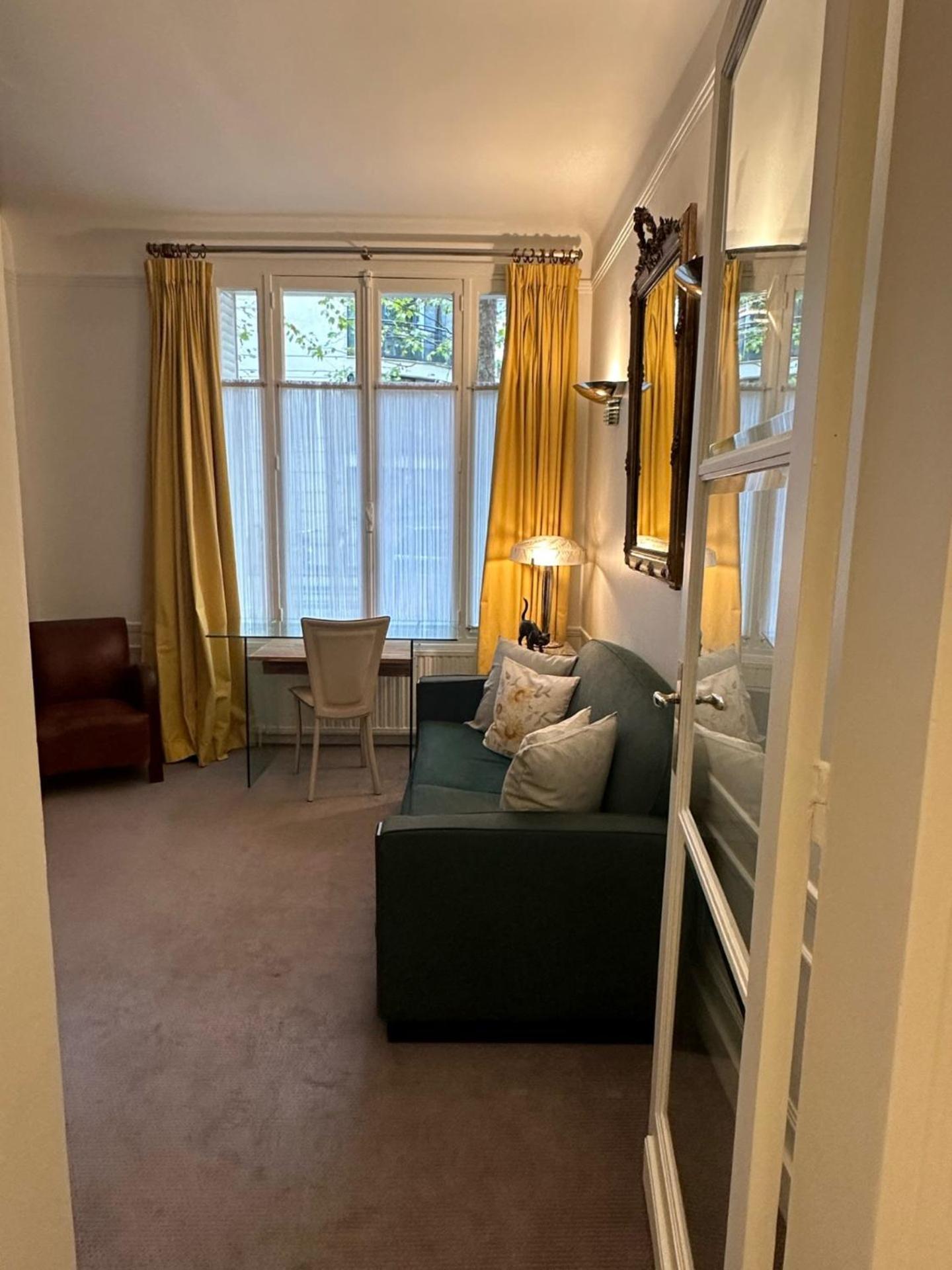 Luxury And Cosy In Paris, 16e Arrondissement Apartment