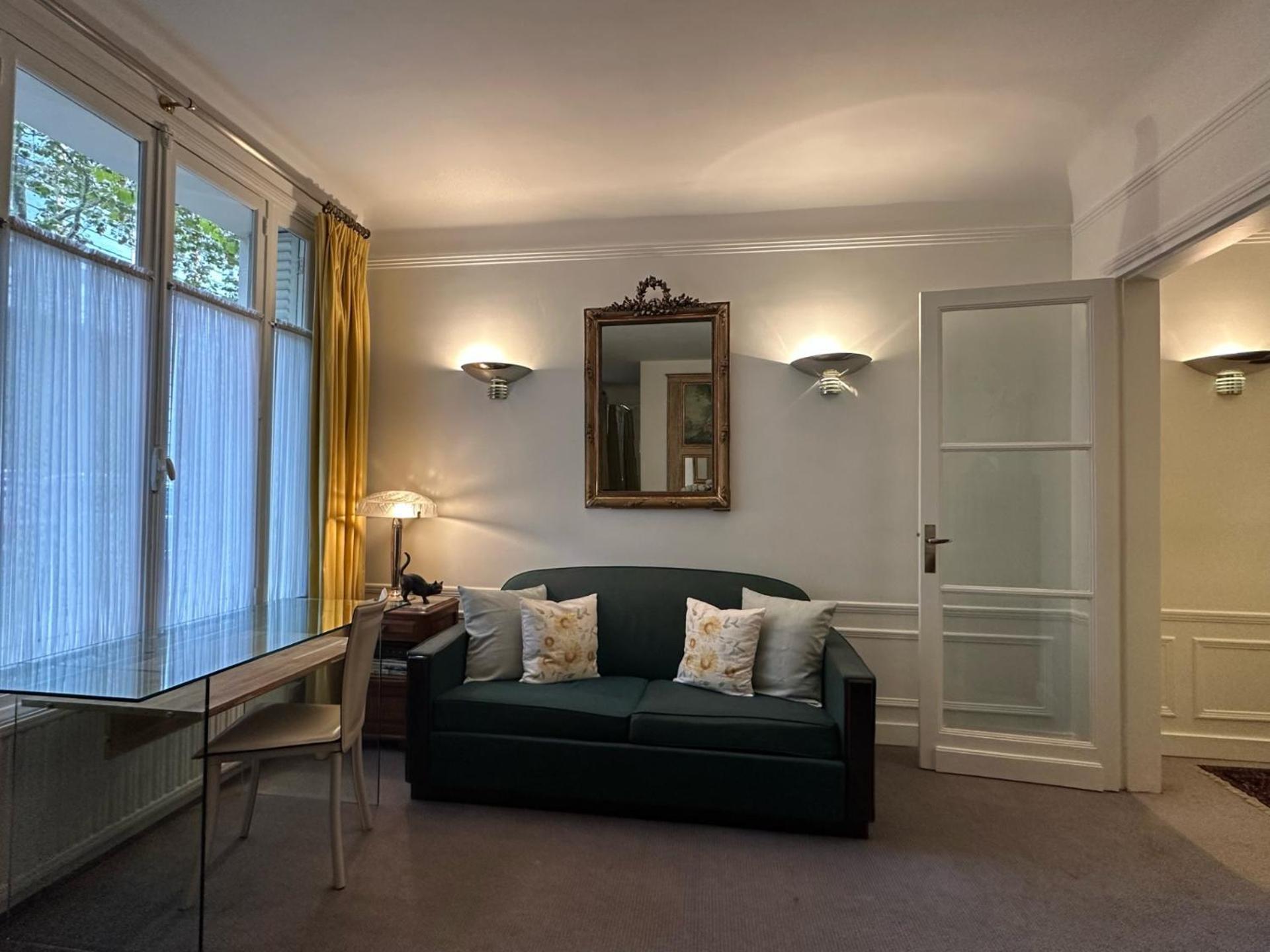 Apartment Luxury And Cosy In Paris, 16e Arrondissement