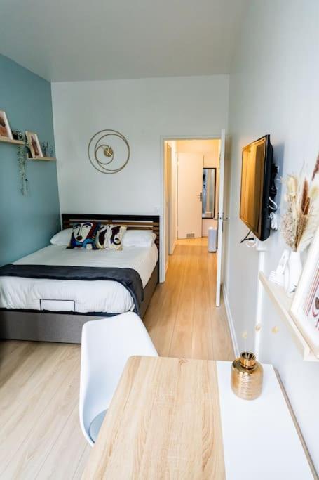 Welcome To Cristina's House Apartment