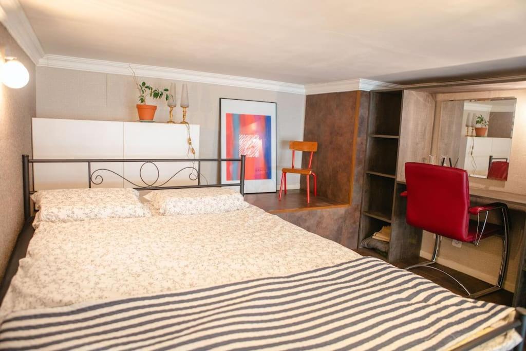 Quartier Belleville 20m2 Avec Mezzanine * Paris