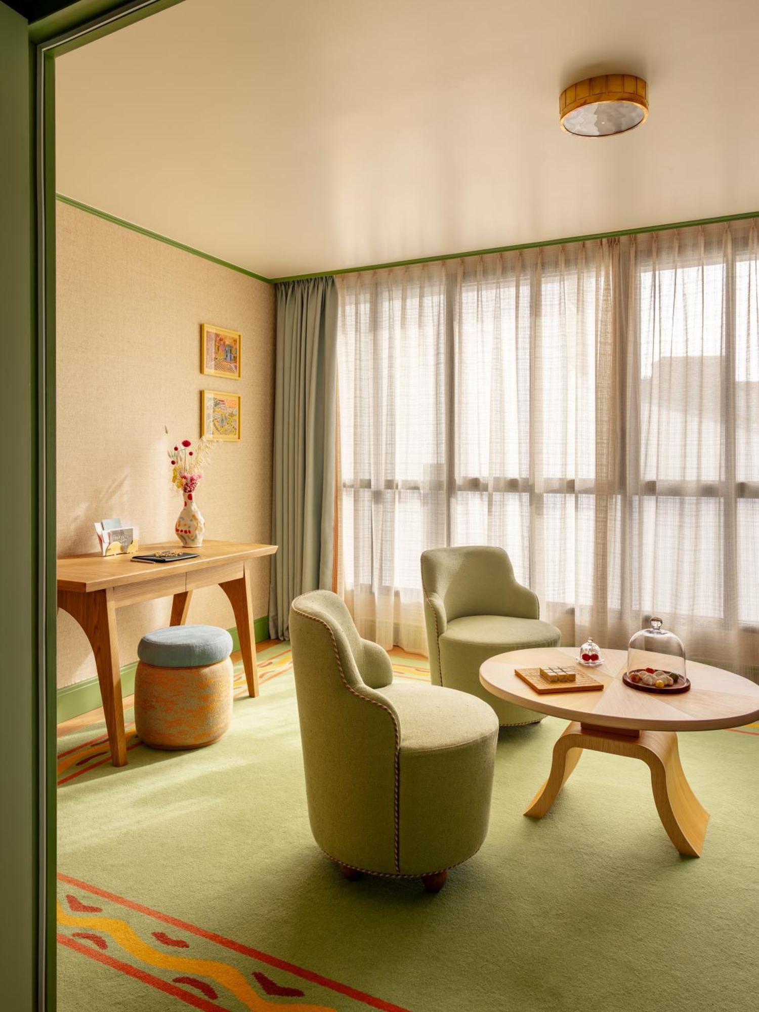 Hotel La Fantaisie 5*