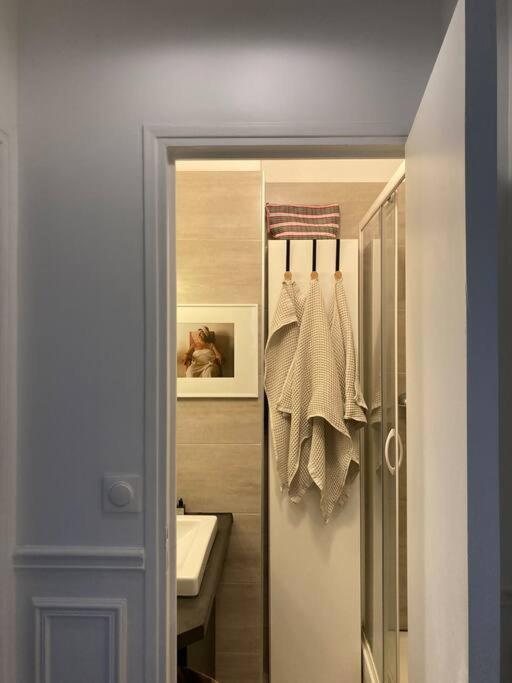 Cosy In Montmartre 2-3 People - Hausmann Style Paris
