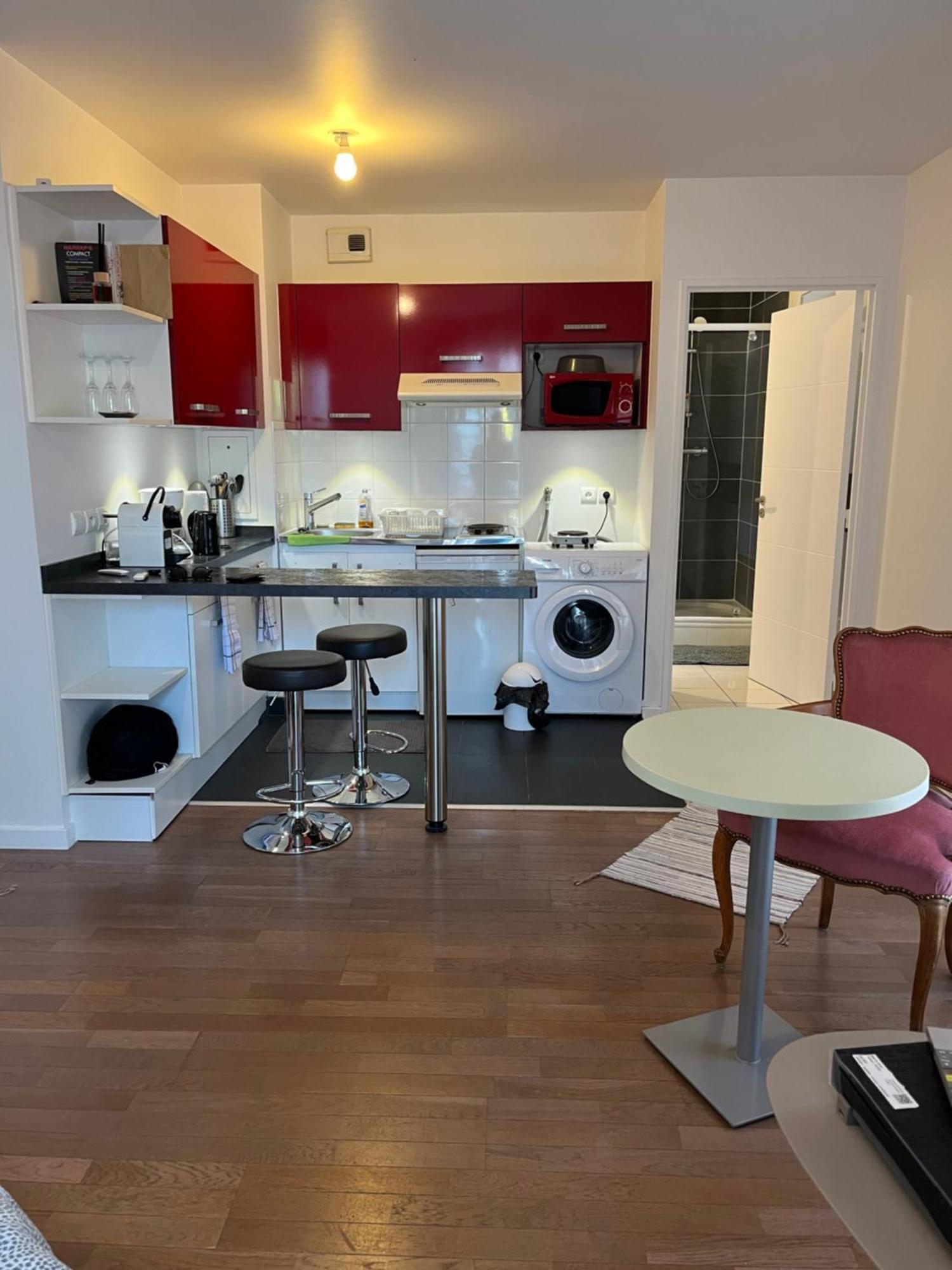 Apartment 17