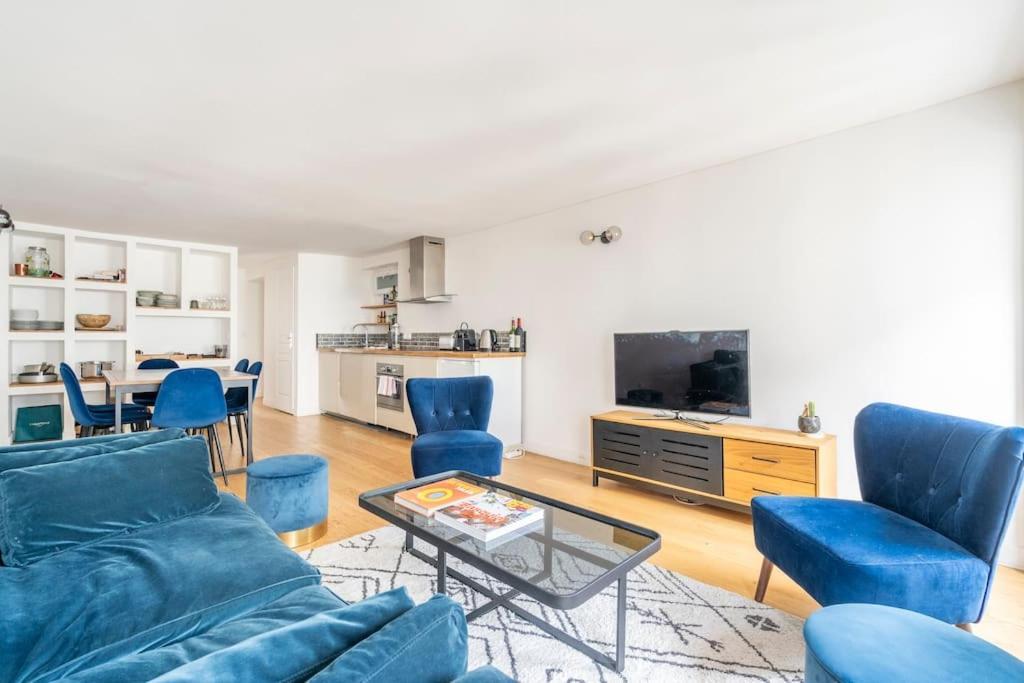 Moderne Renove Et Spacieux, Au Coeur De Paris