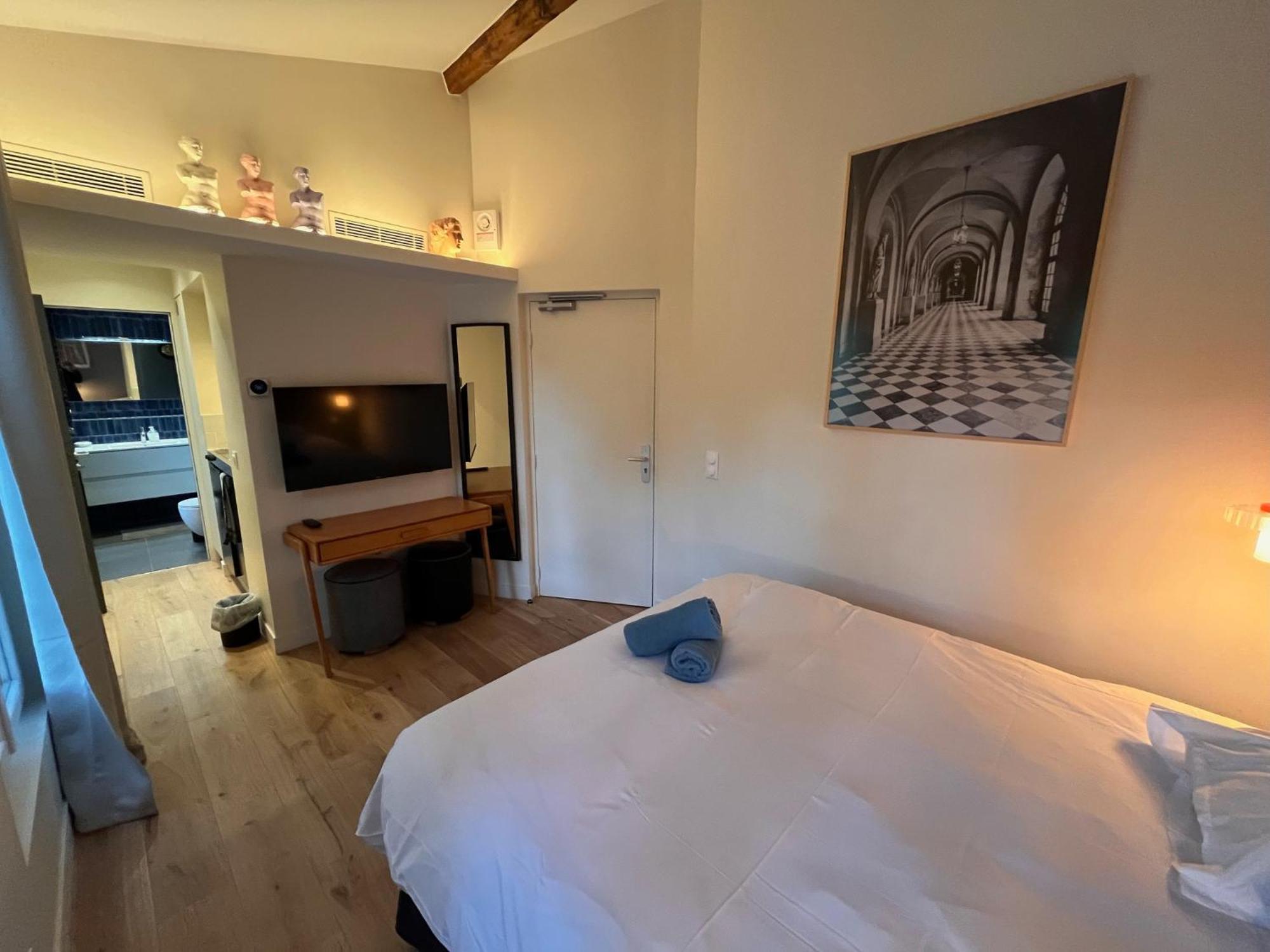 Saint Jacques Versailles Aparthotel