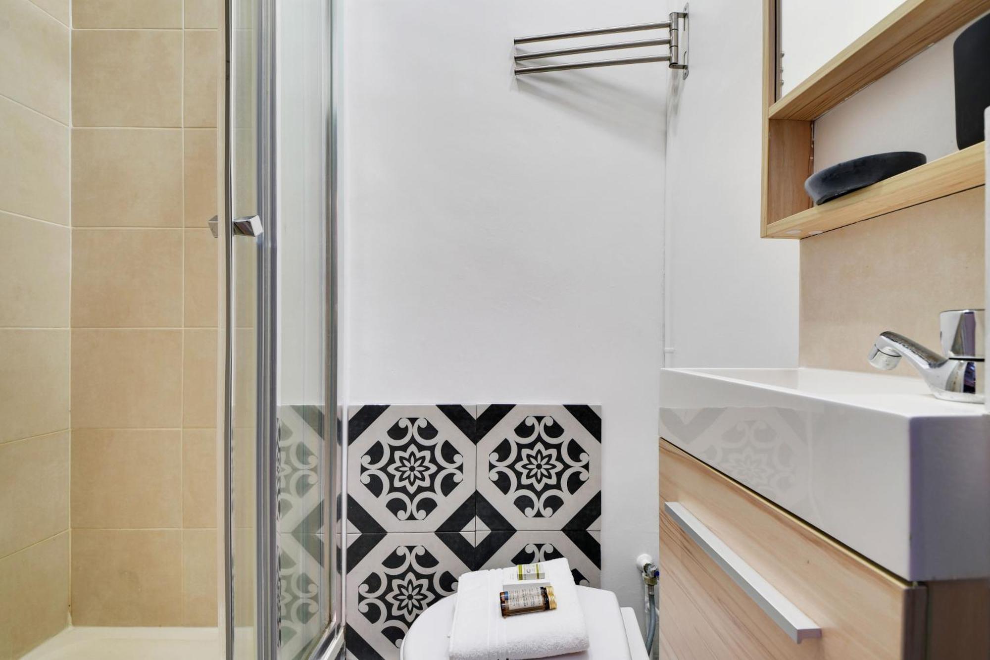Appartement Comfortable Studio Porte-dauphine