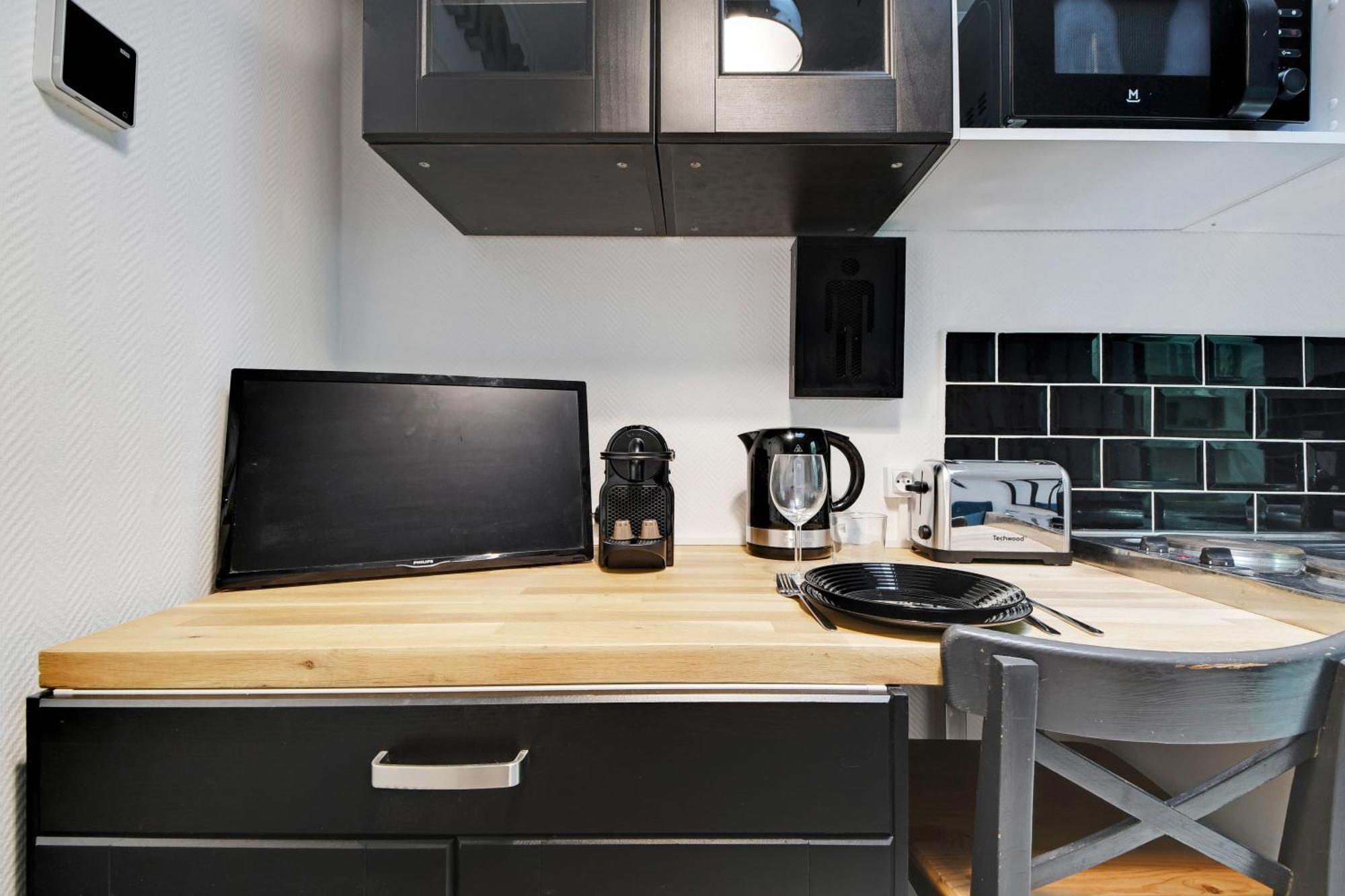 Comfortable Studio Porte-dauphine Appartement Paris
