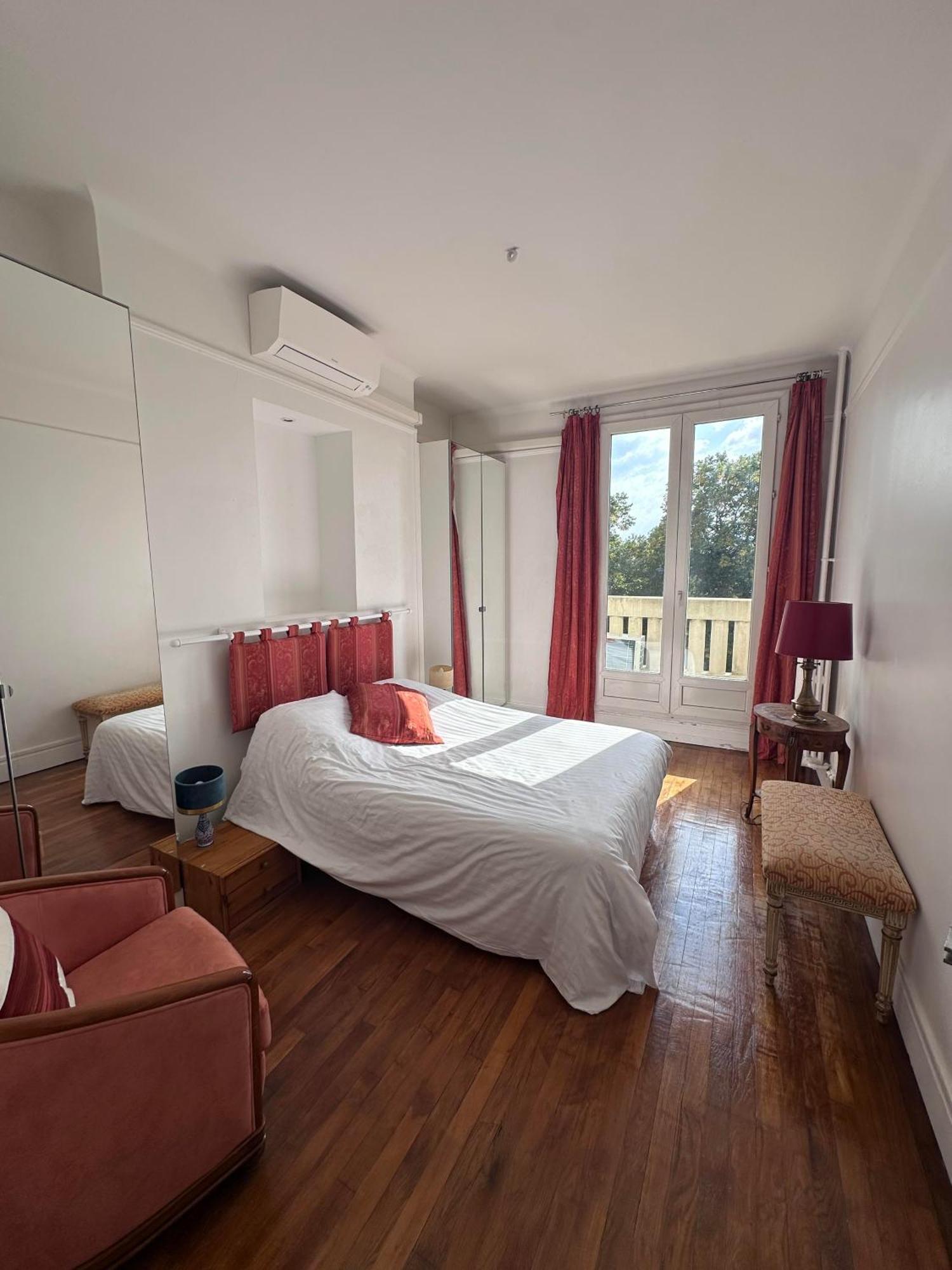 Luxueux A La Porte D'auteuil - 16eme Arrondissement Appartement *