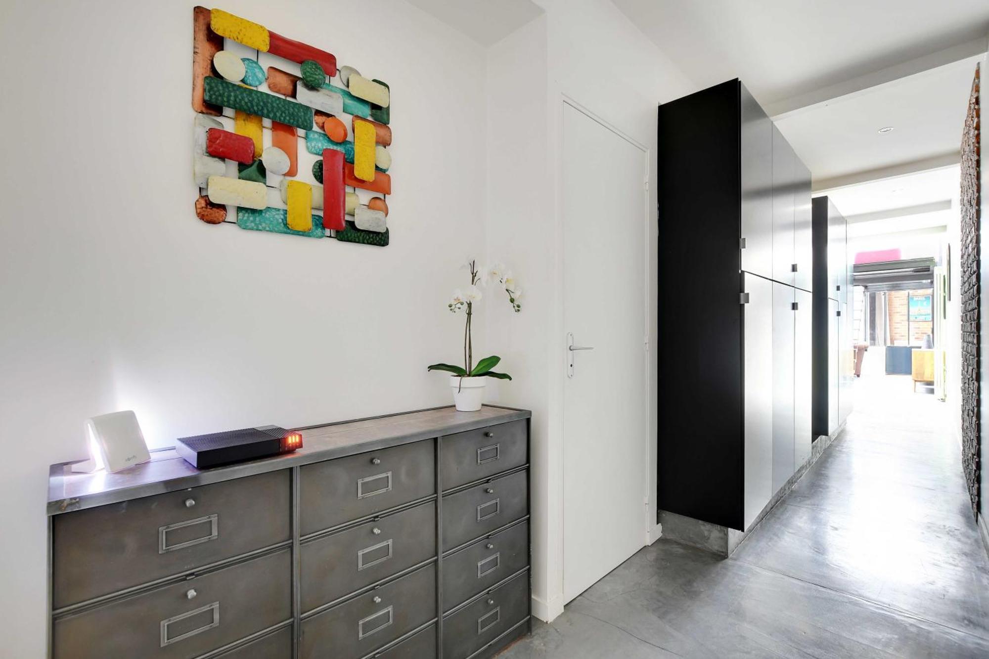 Somptuous Terrace-2br-6pcenter Of *