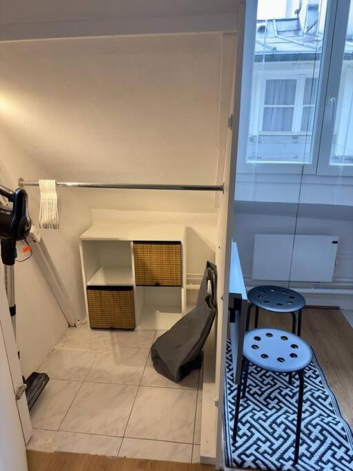 Au Proche Du Louvre Apartment Paris