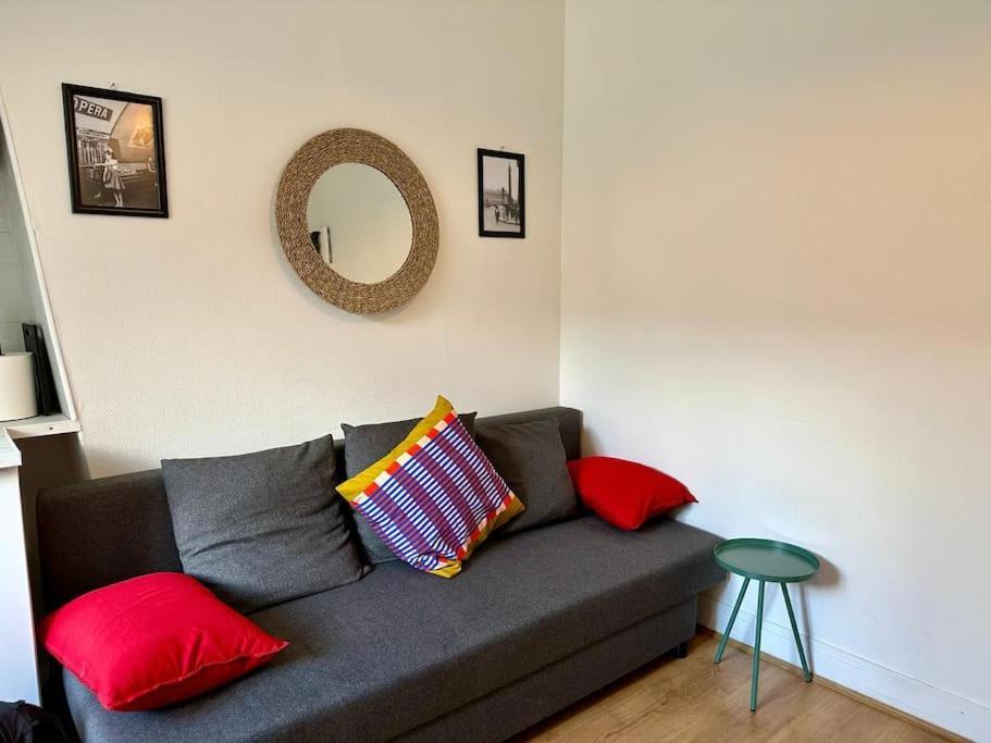 Apartment Au Proche Du Louvre *