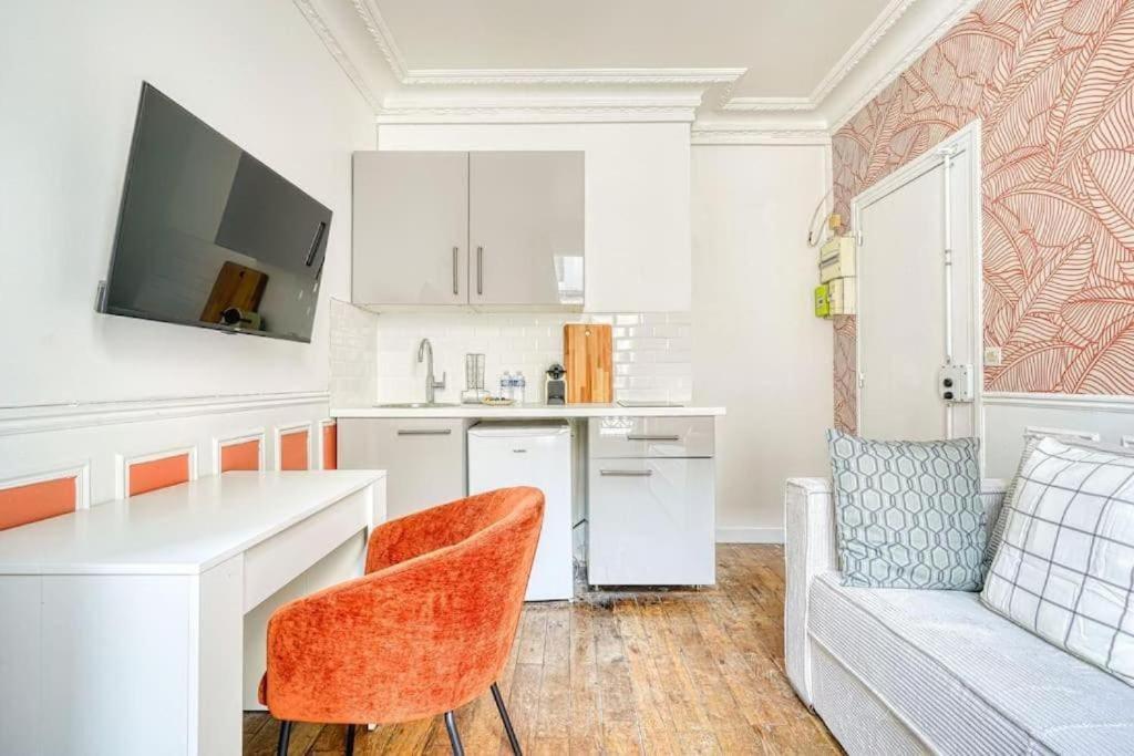 Center - Iii Apartment *