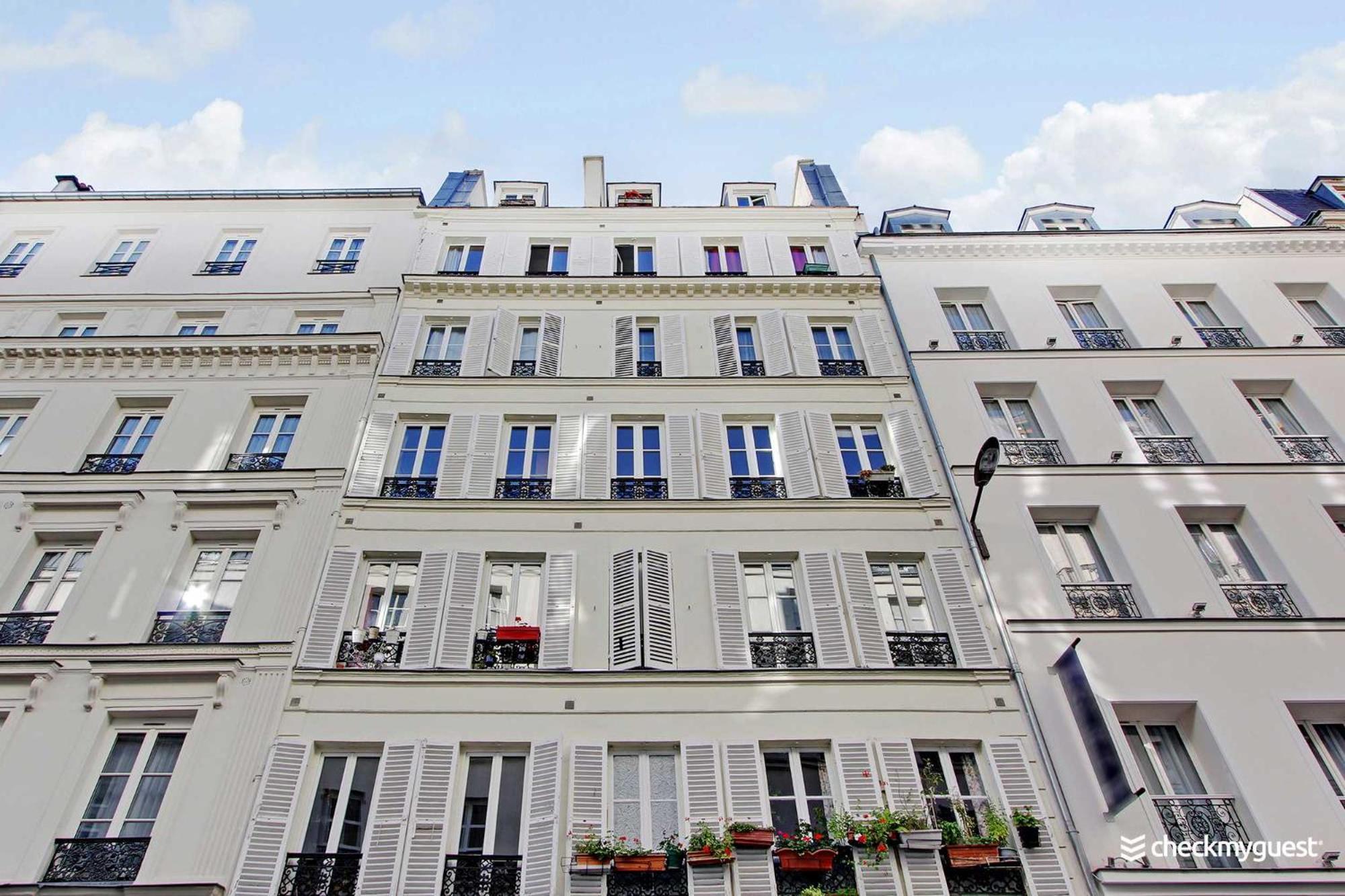 Appartement A Parisian Experience For 2 - Place De Clichy *