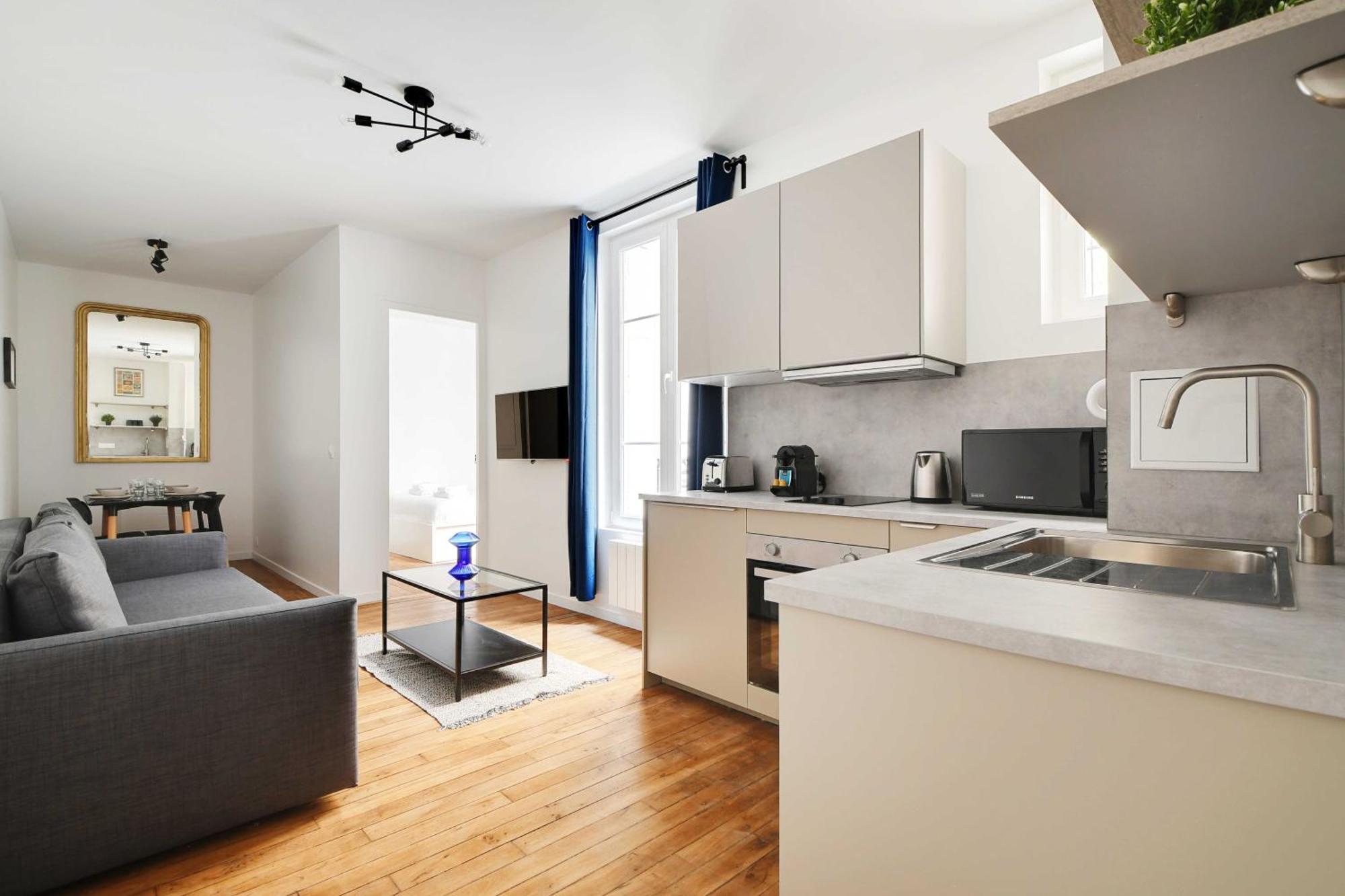 Charming -1br-4p- Gare Montparnasse Apartment Paris