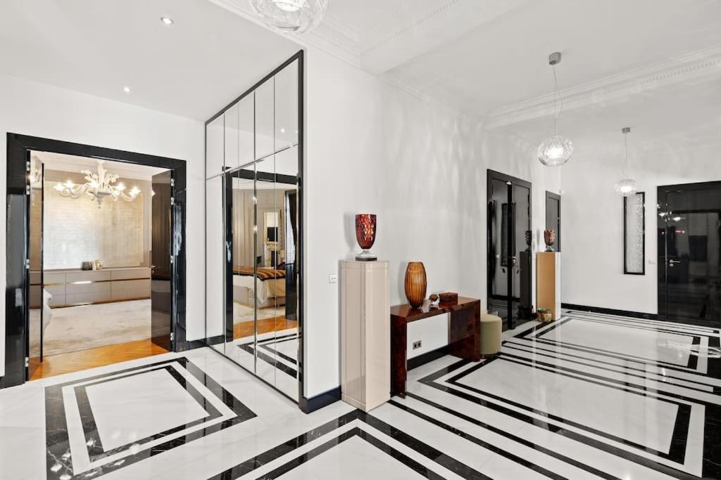 Magnifique A Arc De Triomphe 264 M2 Apartment *