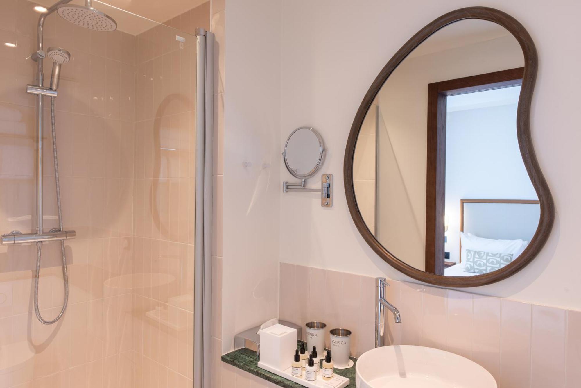 Le Lampika 4* Paris