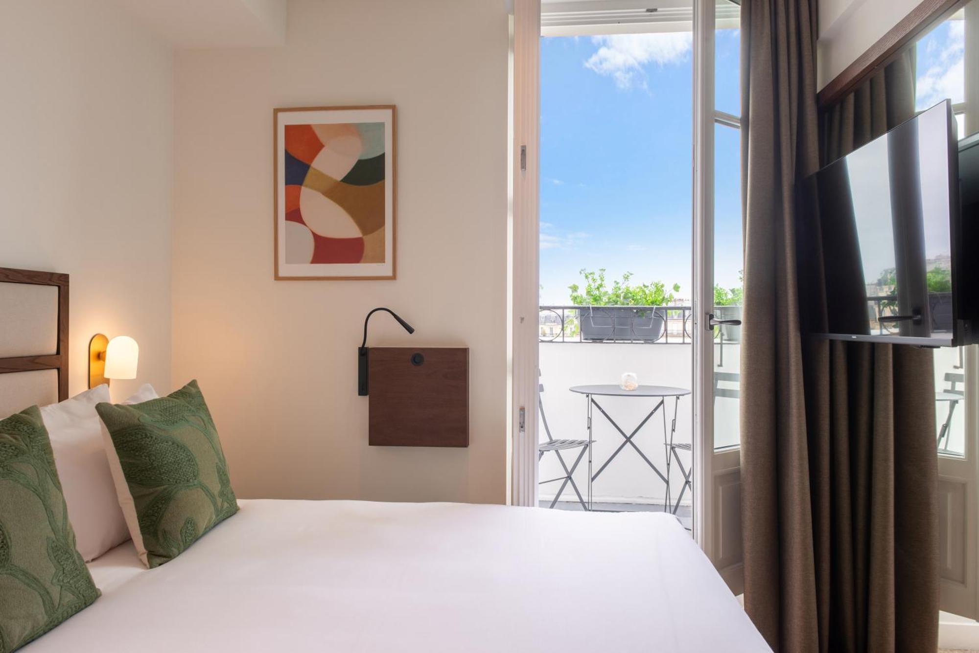 Le Lampika Hotel Paris