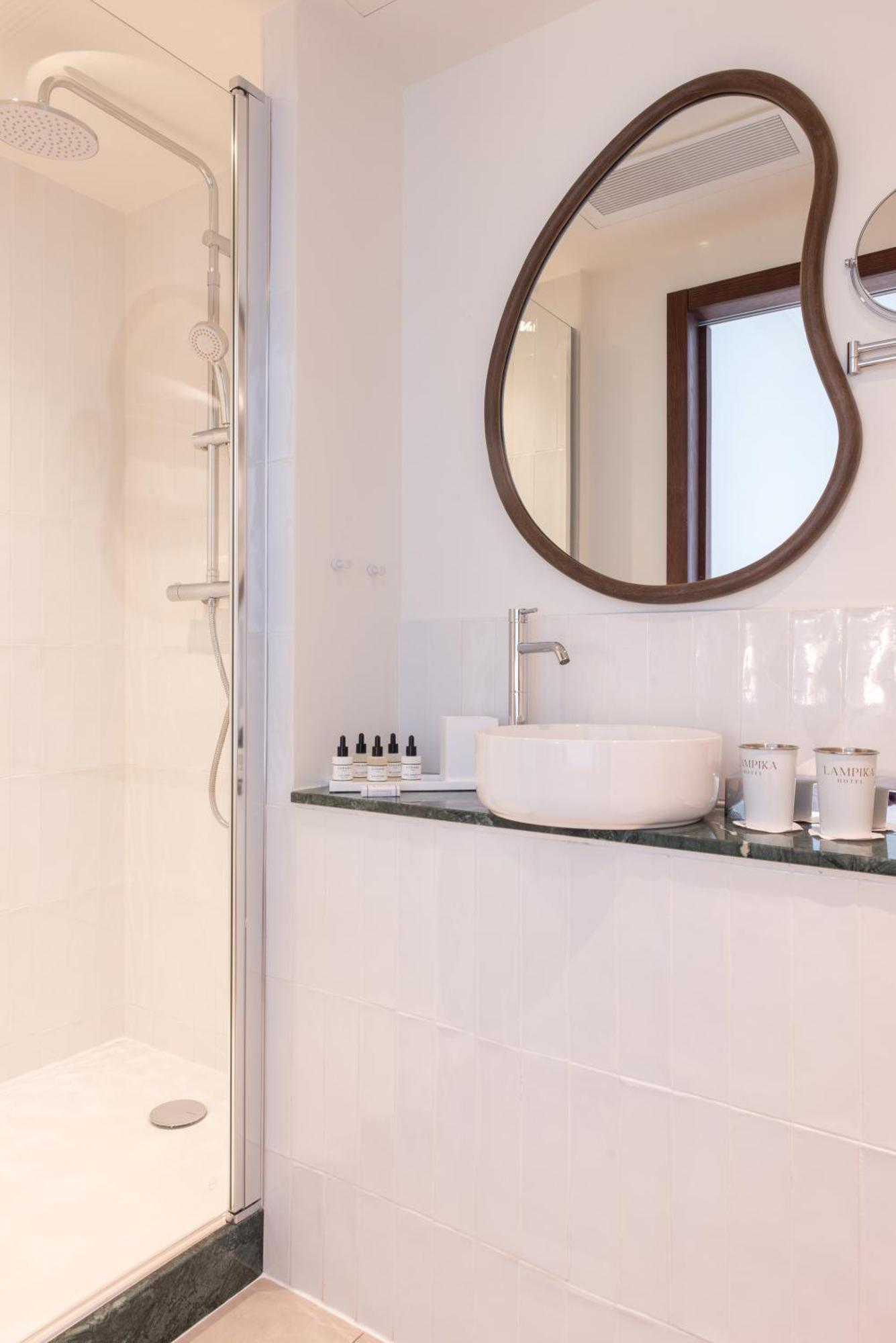 Le Lampika 4* Paris