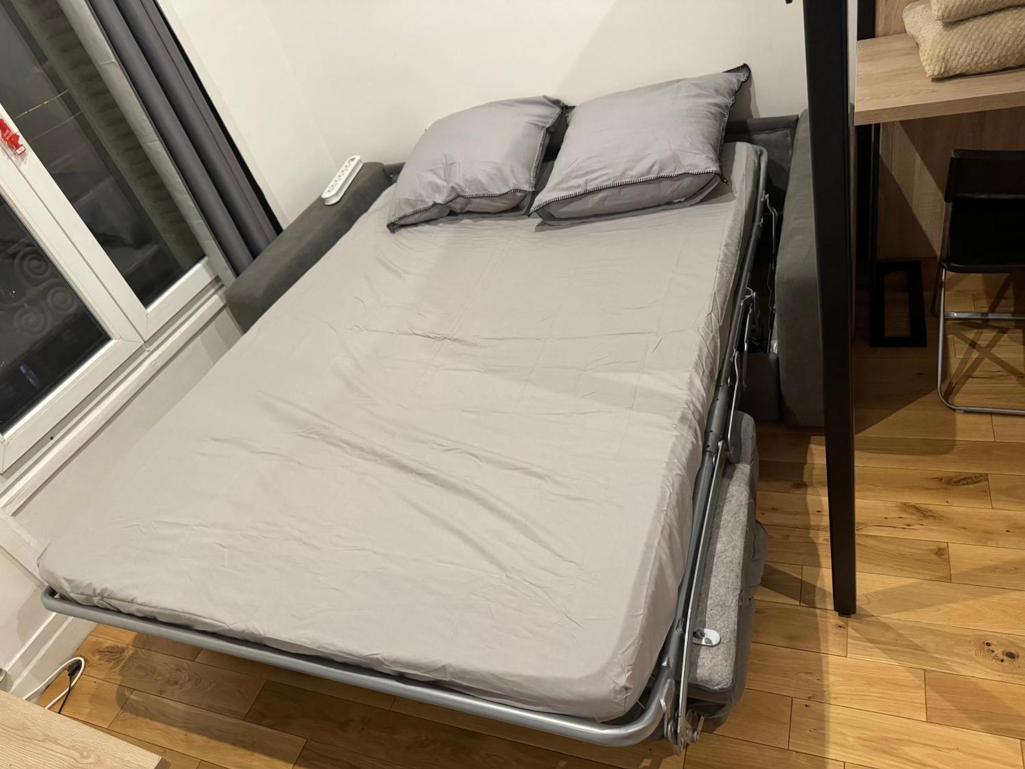 Apartamento 13 *