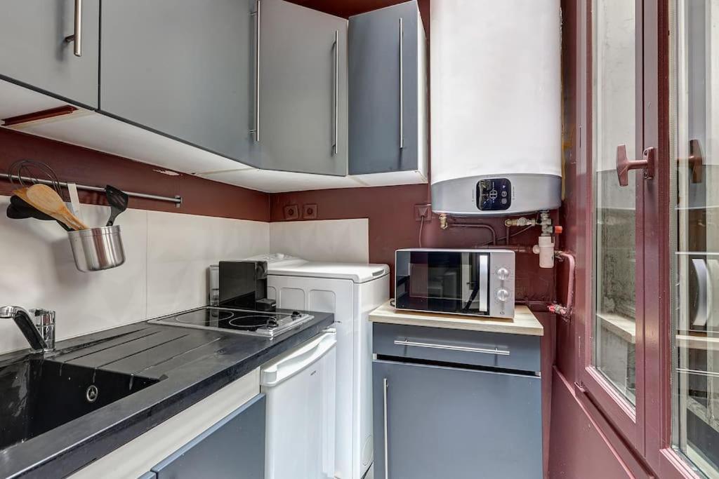 Le Dark Apartment Paris