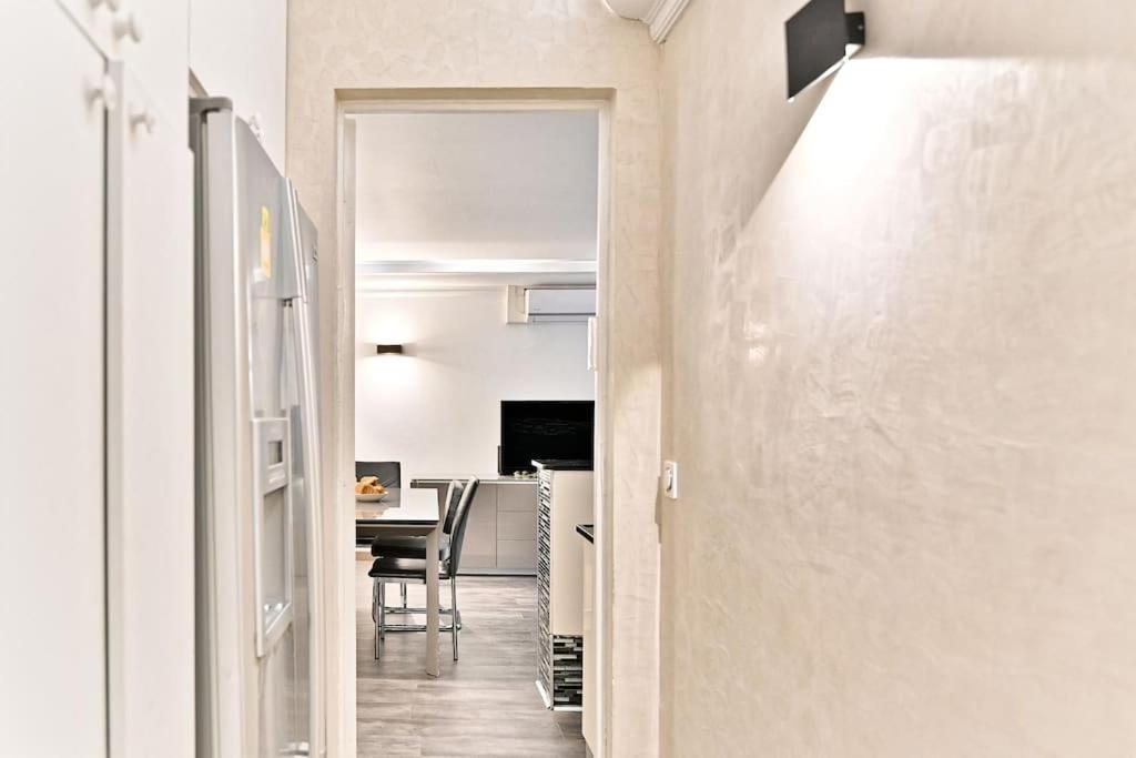 Apartment Ensoleille Proche Buttes Chaumont *