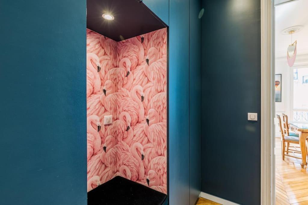 Luxury 1 Bedroom 700ft2 Montorgueil/leshalles Apartment Paris