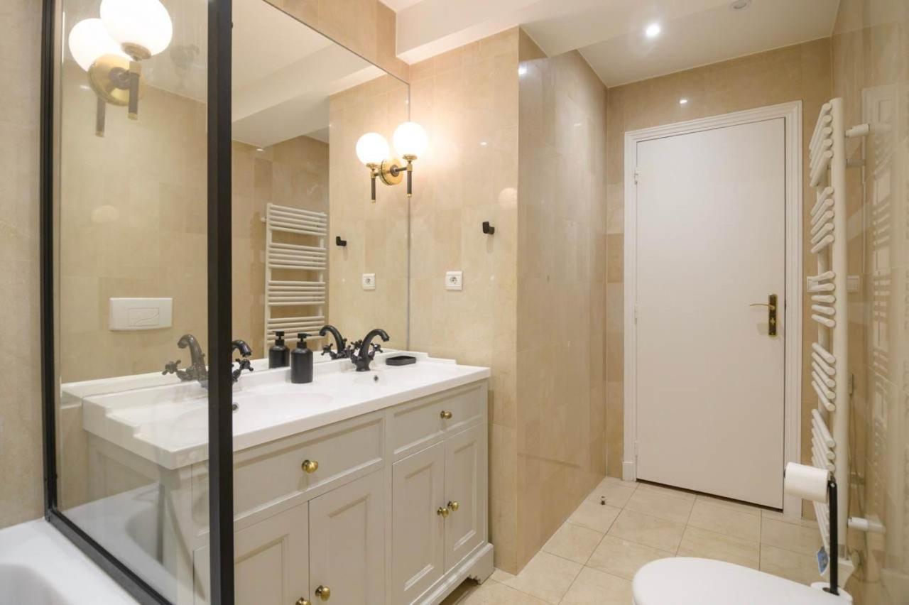 Apartamento Le Regal Elysees
