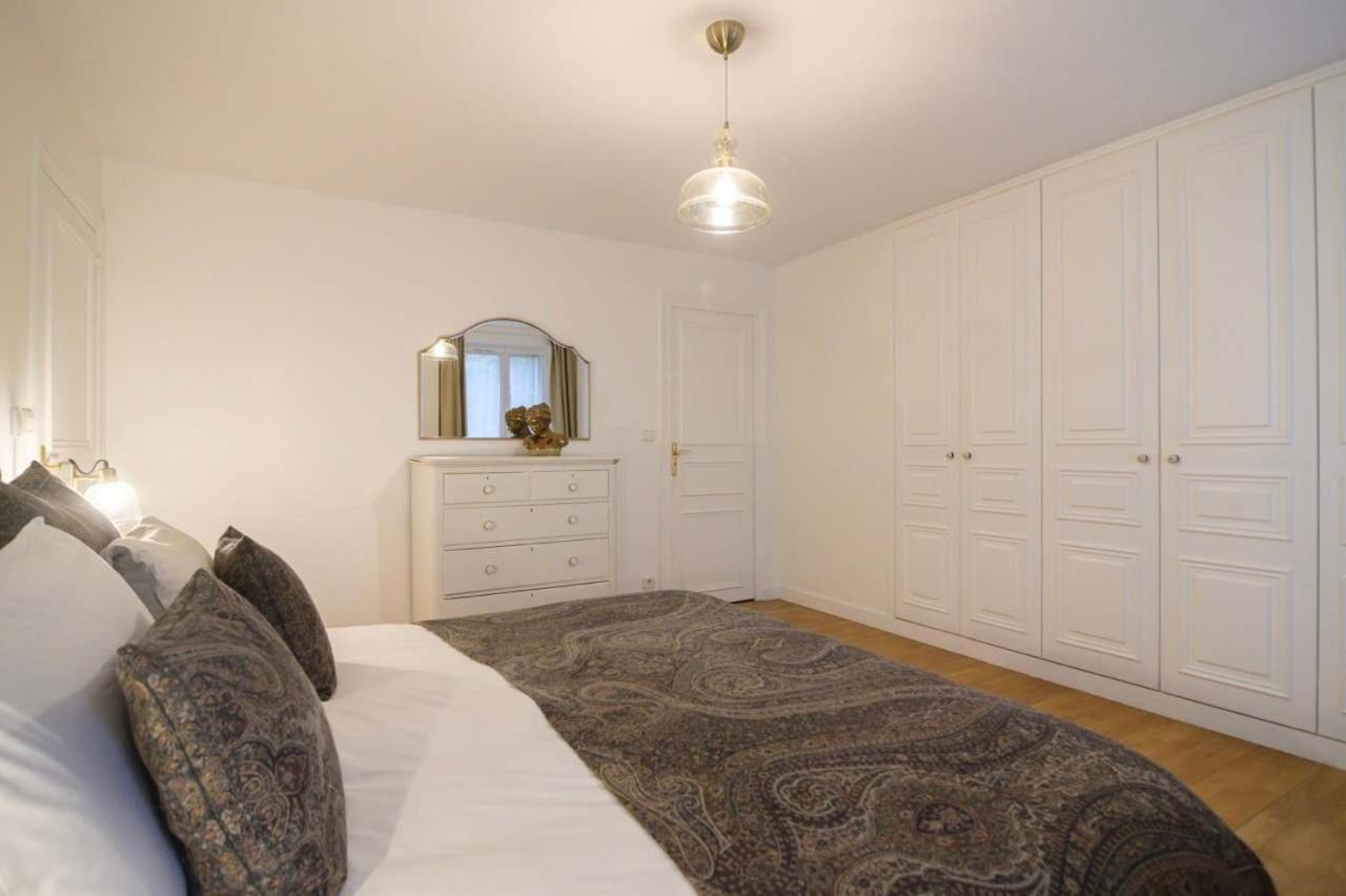 Appartement Le Regal Elysees *