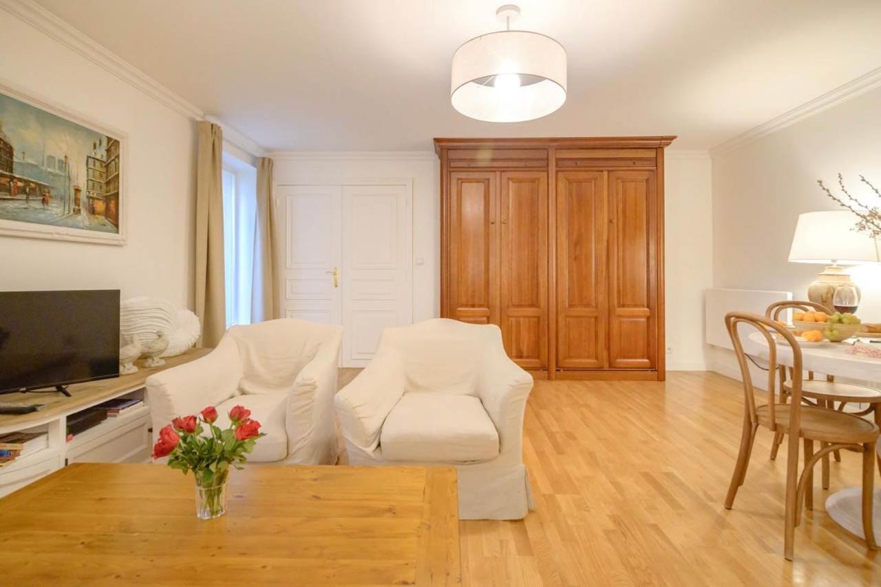 Apartamento Le Regal Elysees