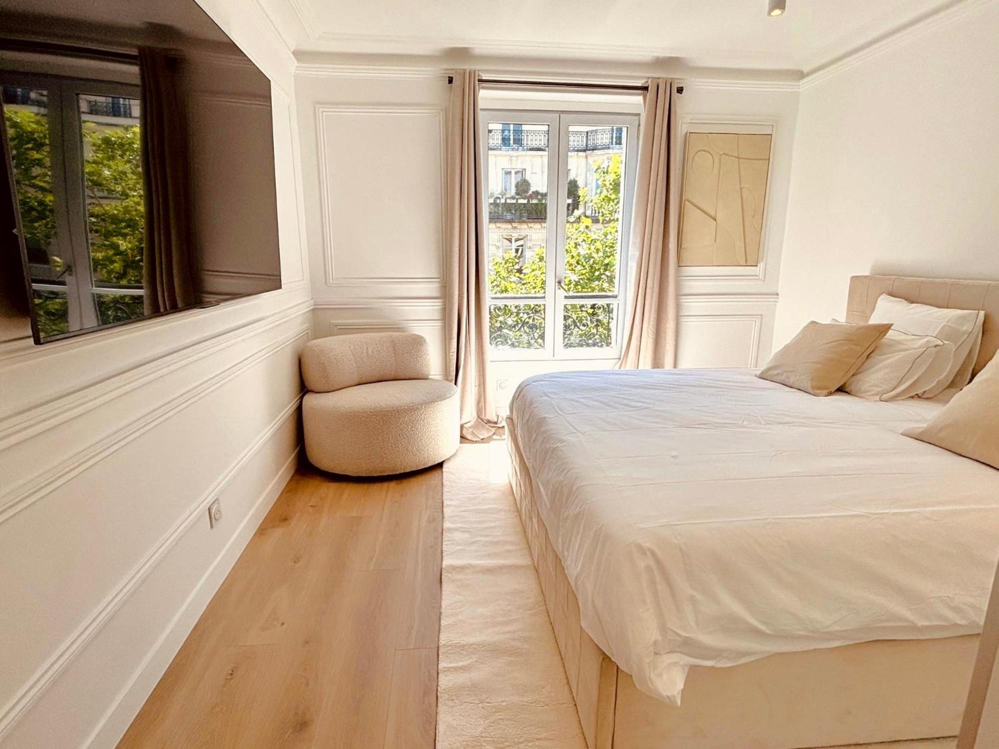Le Penthouse Bourdonnais Apartment Paris