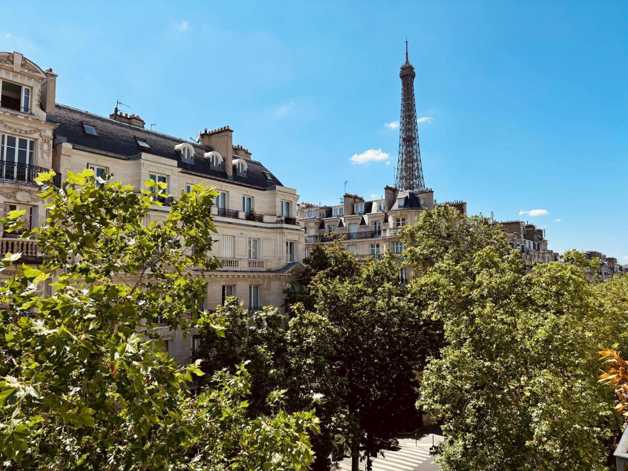 Le Penthouse Bourdonnais Apartment *