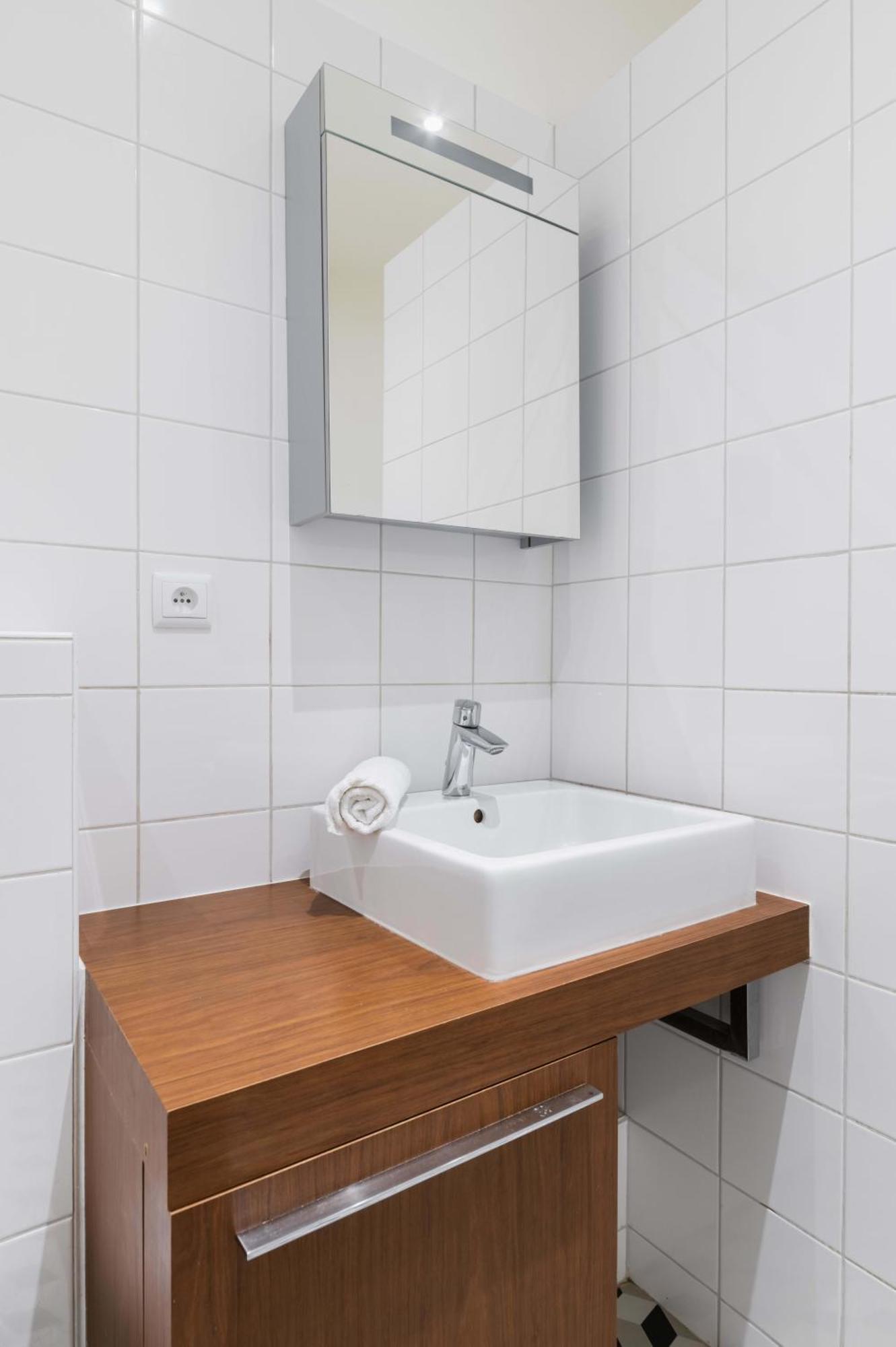 Cosy Refait A Neuf - 19 - 4p - Flat-guest * Paris