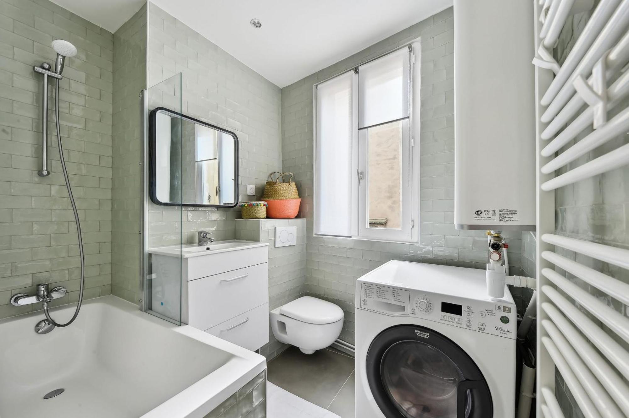 Montmartre - 2br - Cityapartmentstay Apartment *