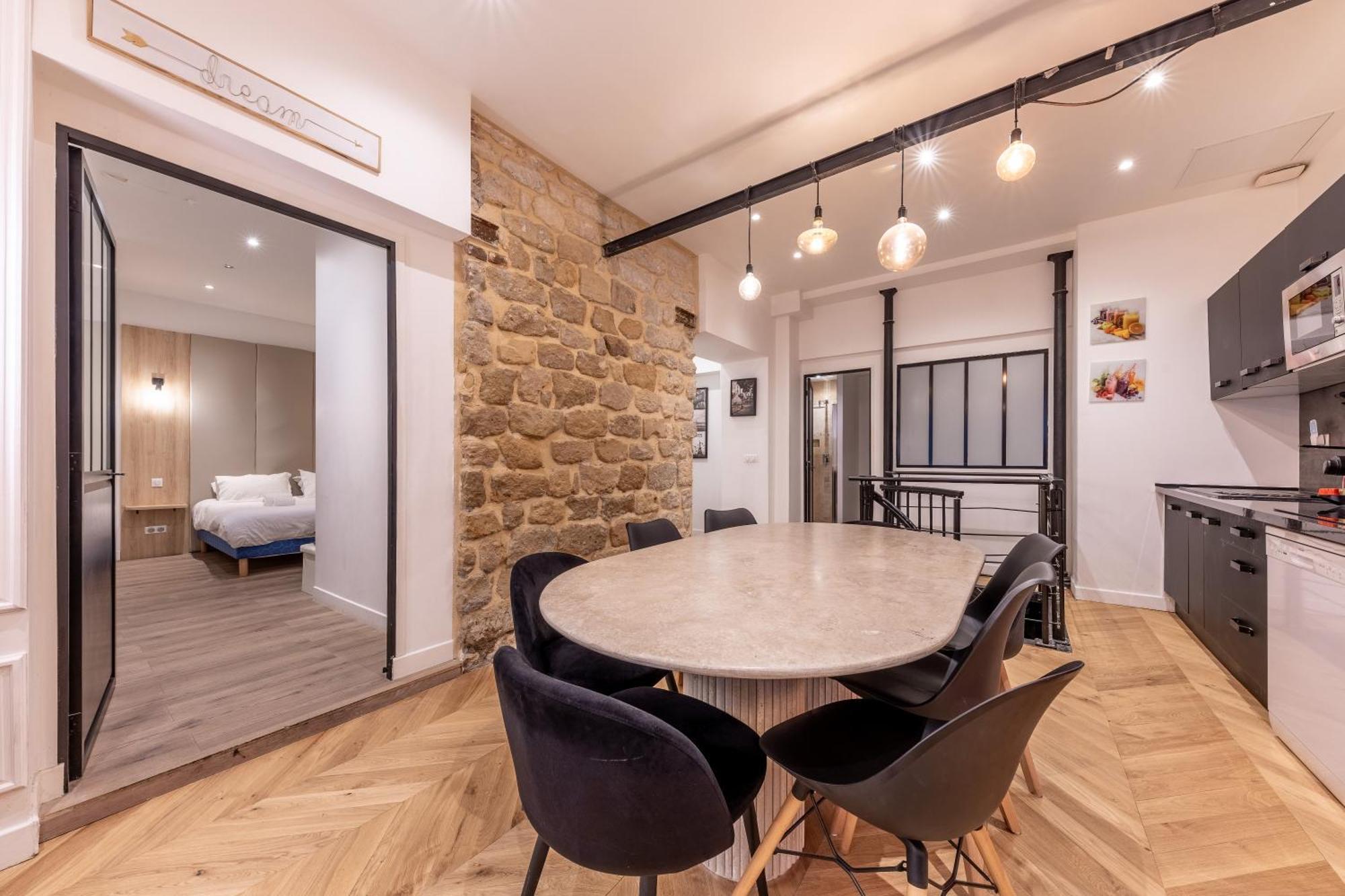 Off Spacious 4-star Family For 10 Guests 3br Apartment