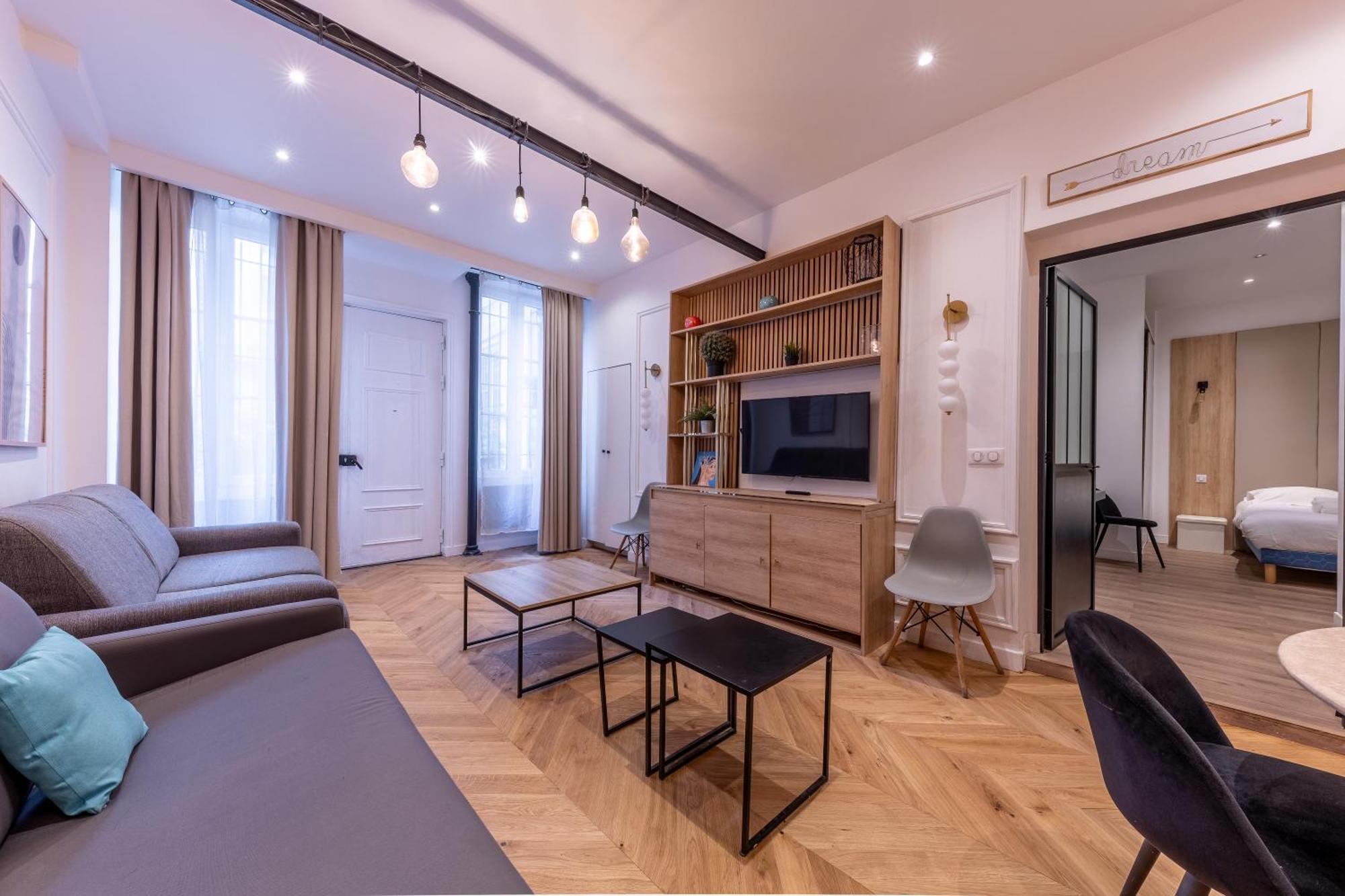 Apartment Off Spacious 4-star Family For 10 Guests 3br Paris